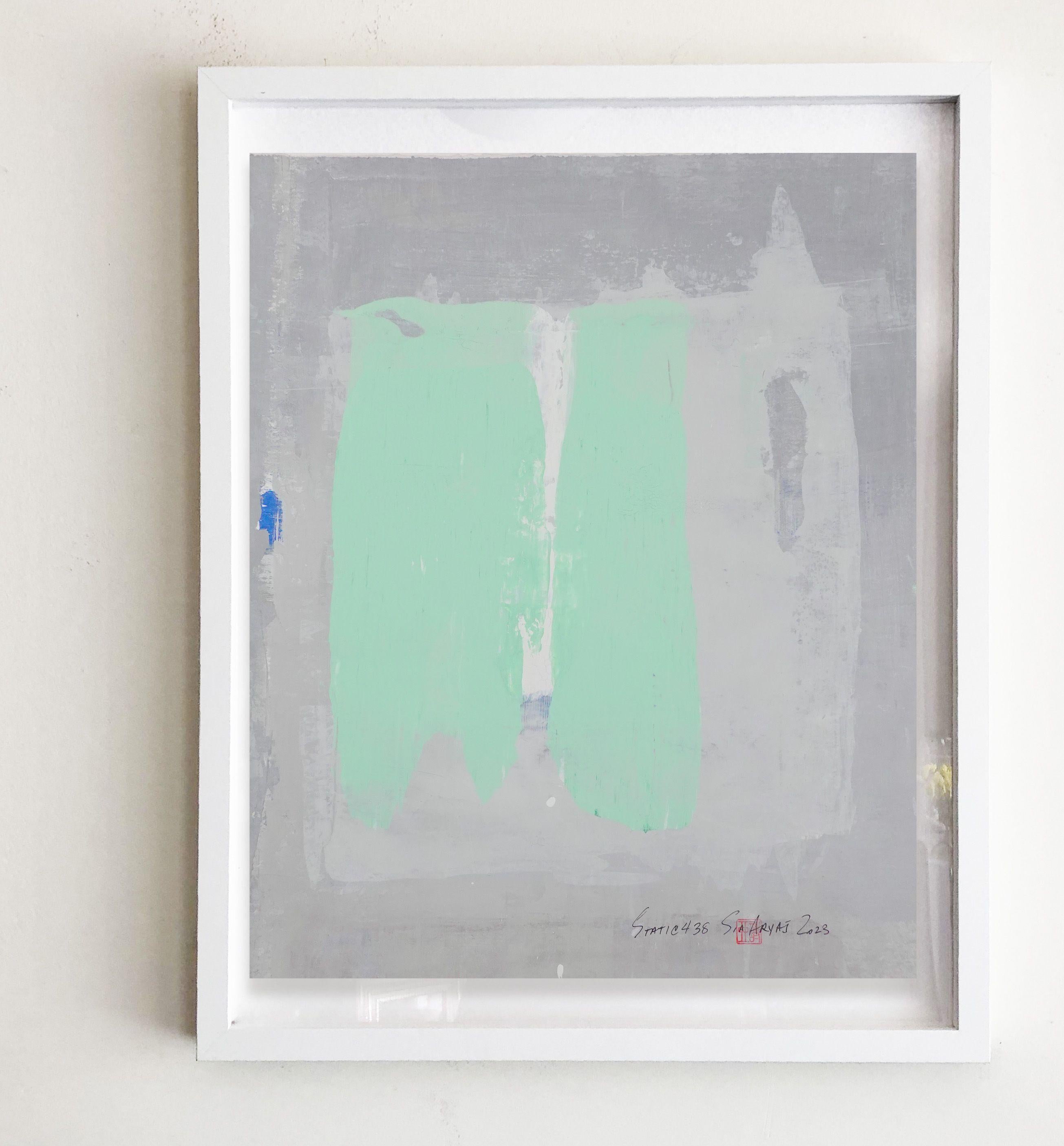 Peinture abstraite verte statique encadrée 438, peinture, acrylique sur papier - Painting de Sia Aryai