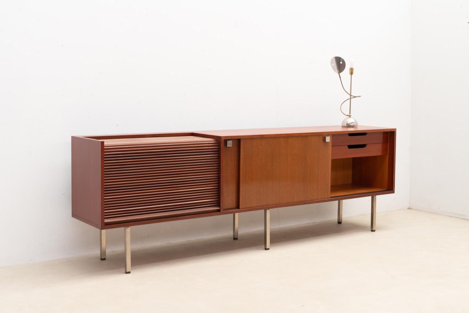 Sibeboard by Alfred Hendrickx for Belform, 1960s Belgium In Good Condition For Sale In Brussels, BE