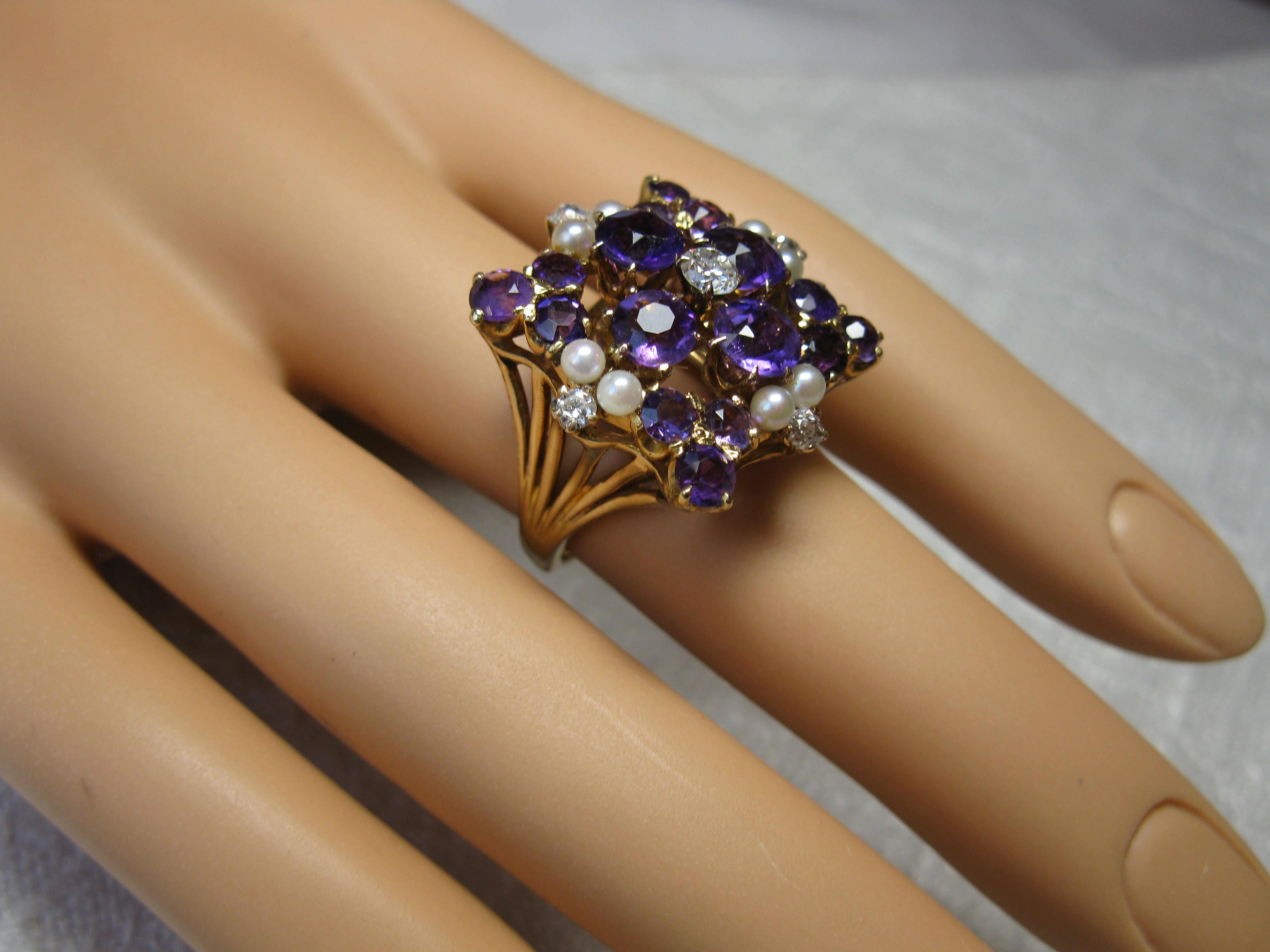 Siberian Amethyst Diamond Pearl Ring 14 Karat Gold Exquisite Cocktail For Sale 3