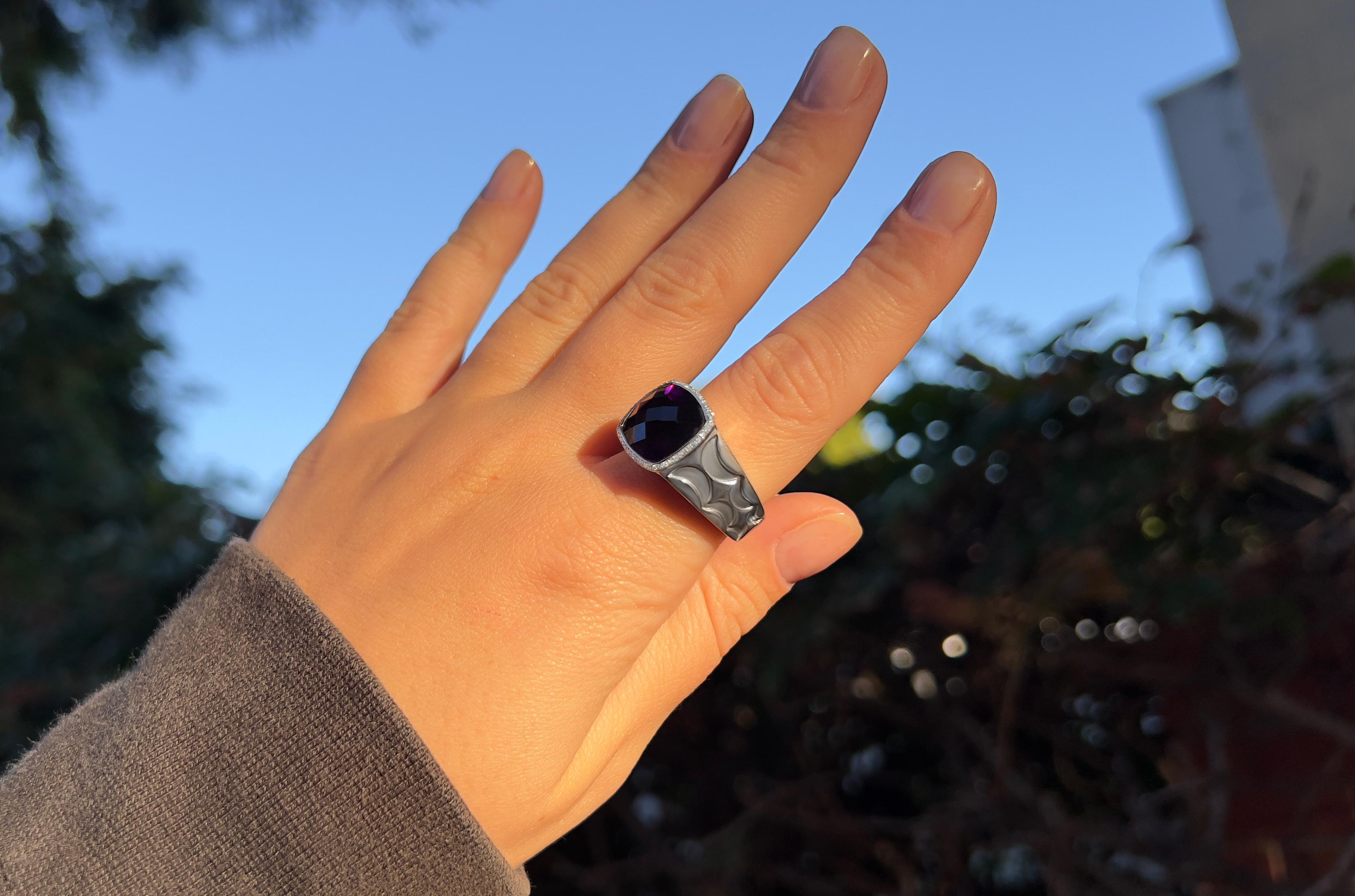 Contemporary Siberian Amethyst Ring With Diamonds 12.20 Carats 14K White Gold For Sale