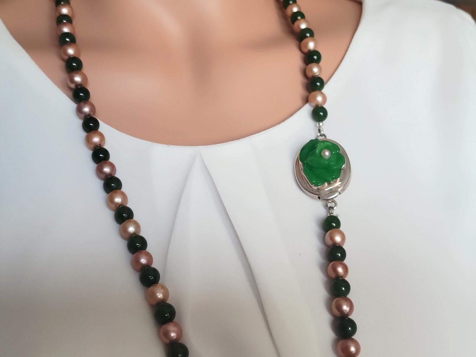 Bead Siberian Nephrite Jade and Freshwater Pearls Necklace For Sale