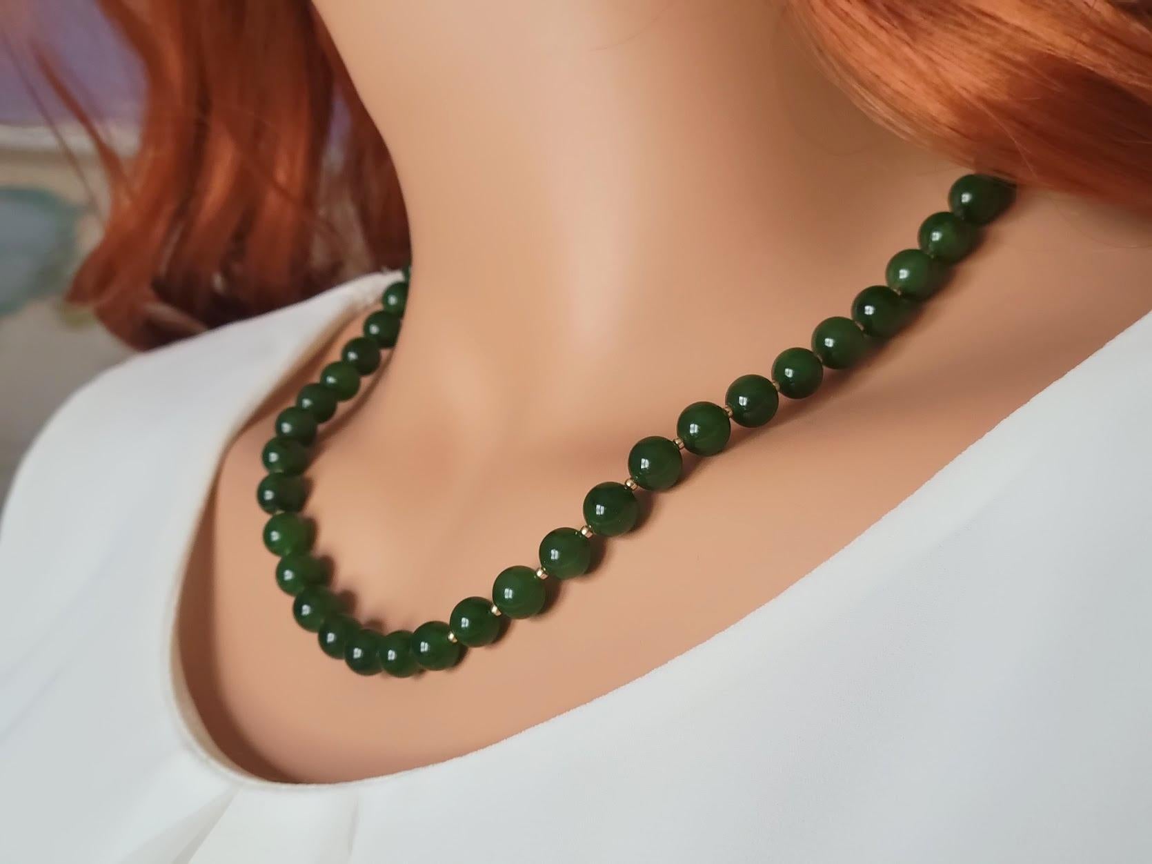 Bead Nephrite Jade Necklace with Jade Clasp For Sale