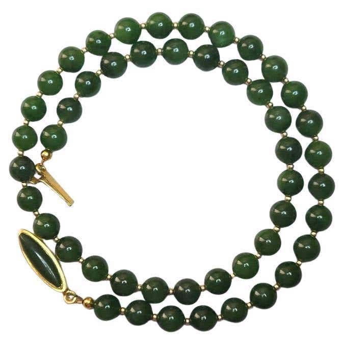 Nephrite Jade Necklace with Jade Clasp For Sale at 1stDibs