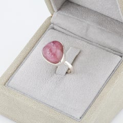 Anillo de plata con turmalina siberiana rosa púrpura