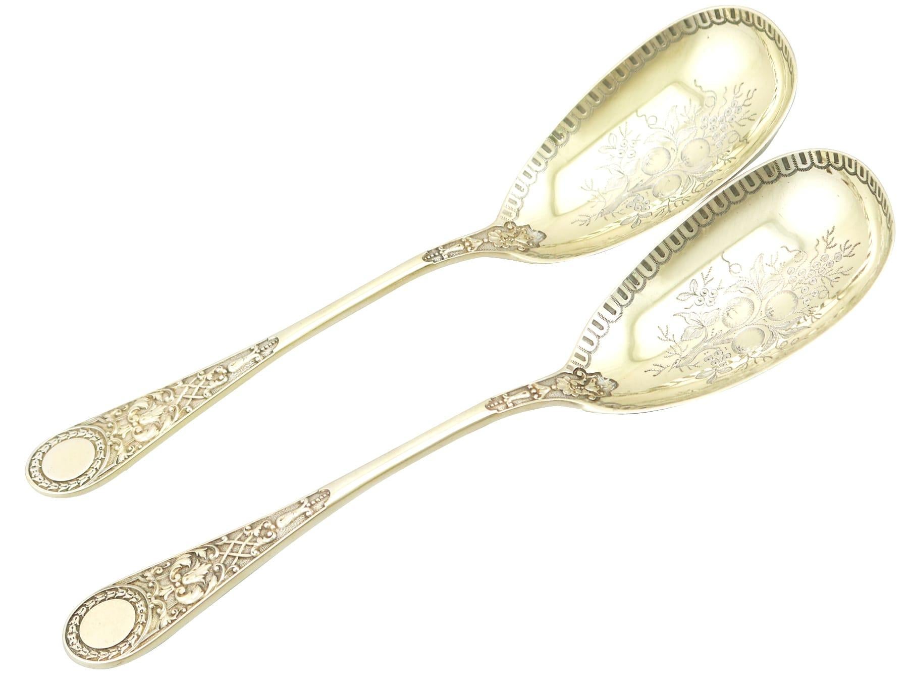 Late 19th Century Sibray, Hall & Co Antique Victorian Sterling Silver Fruit Serving Set For Sale
