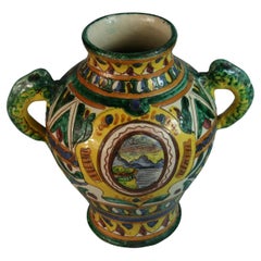 Urna in maiolica siciliana