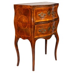 Commodini in legno d'ulivo rococò siciliano