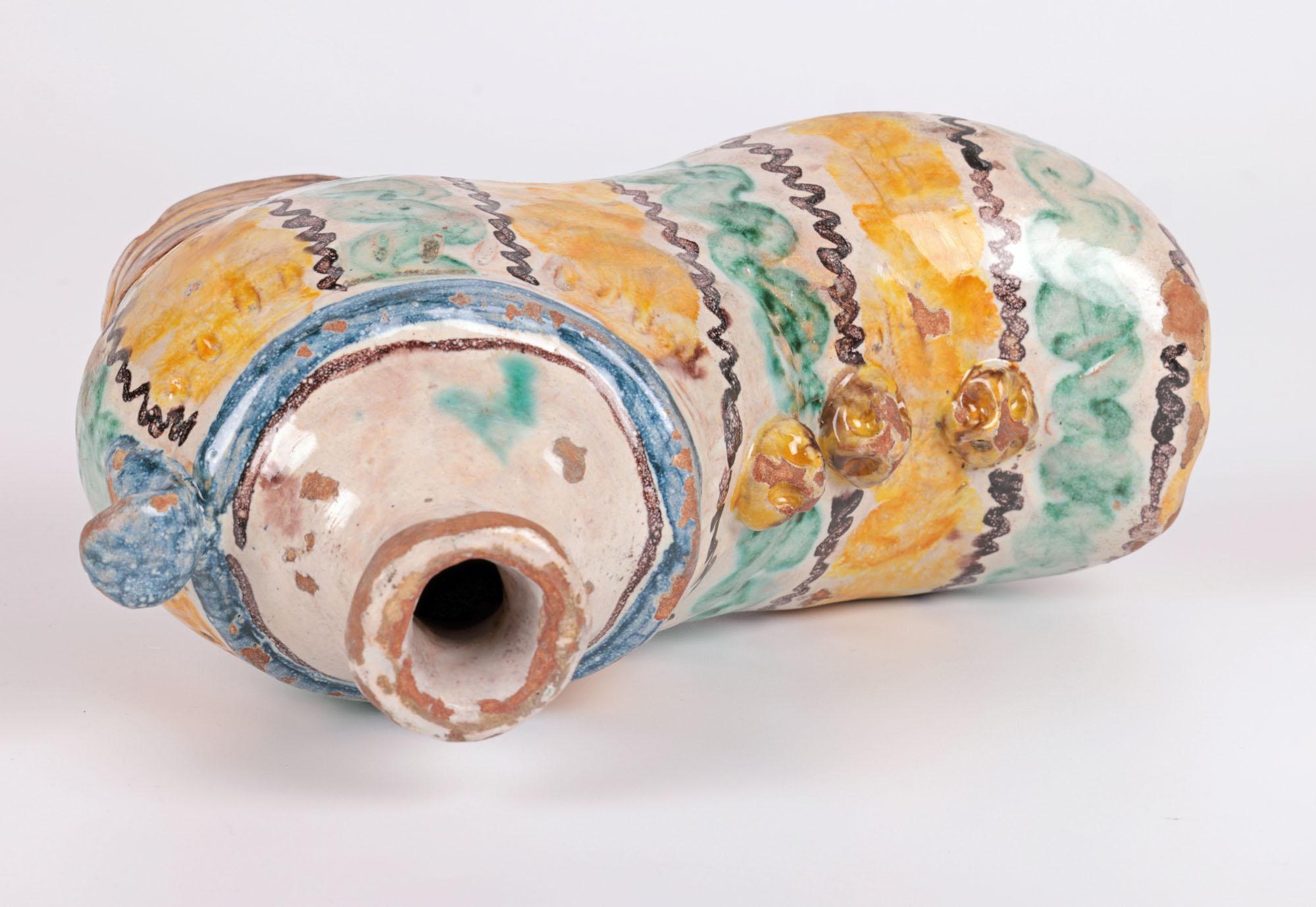 Sizilianischer, süditalienischer Maiolica-Keramik-Flask in Schuhform (18. Jahrhundert und früher) im Angebot