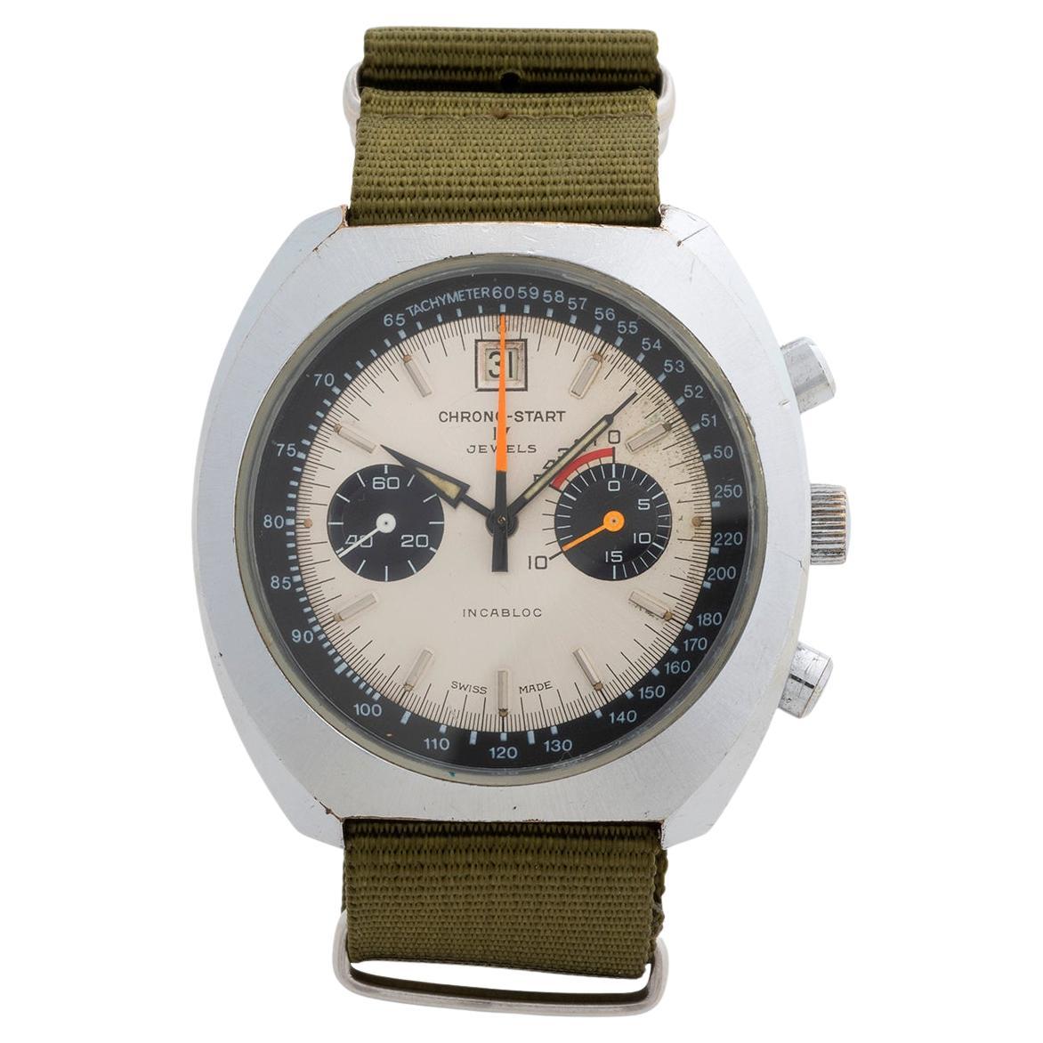 Our vintage and very rare Sicura Chrono Start features a stainless steel case of 43mm (exc crown) or 45mm (inc crown) and 45mm lug to lug. Powered by a manually wound Valjoux cal. 7734 movement, signed Sicura S.A. this version has the minute counter