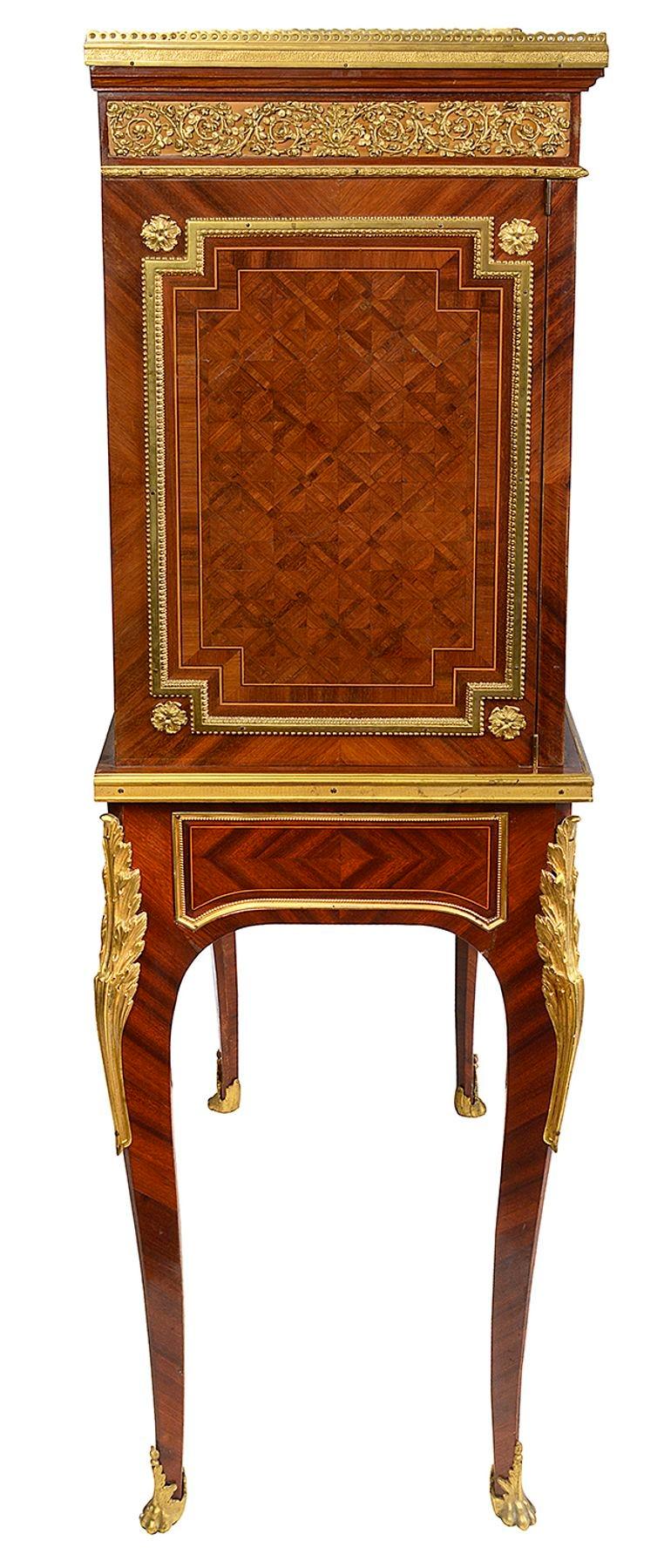 Side cabinet on stand, by Paul Somani, 19th Century. In Good Condition For Sale In Brighton, Sussex