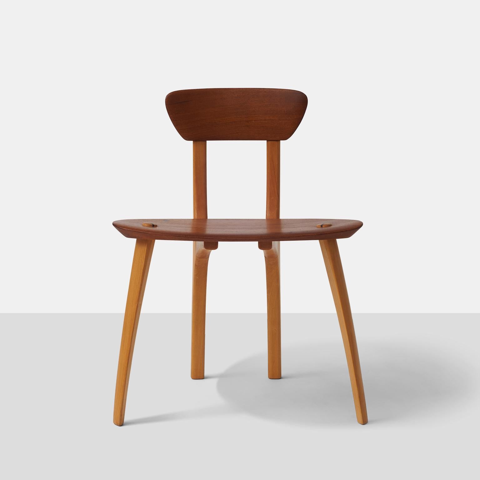 Modern Side Chair by Morito