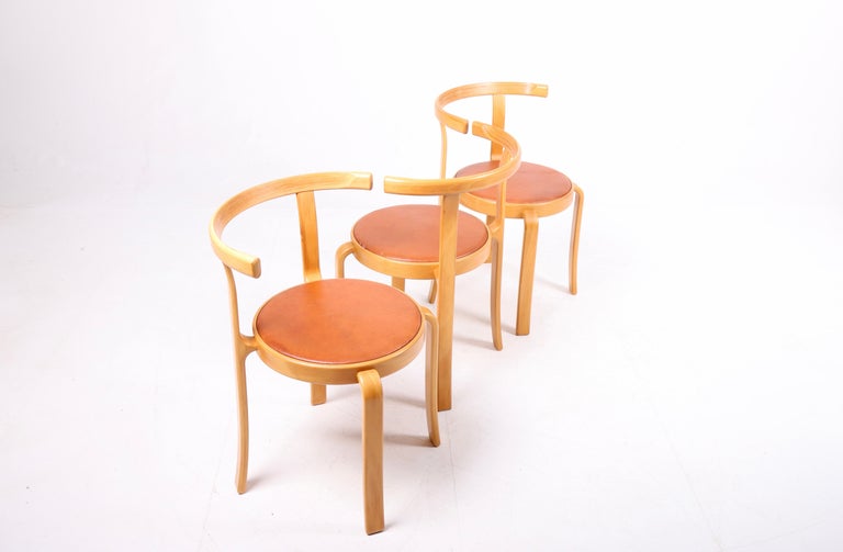 Danish Side Chair in Beech and Patinated Leather, Designed by Rud Thygesen, 1980 For Sale