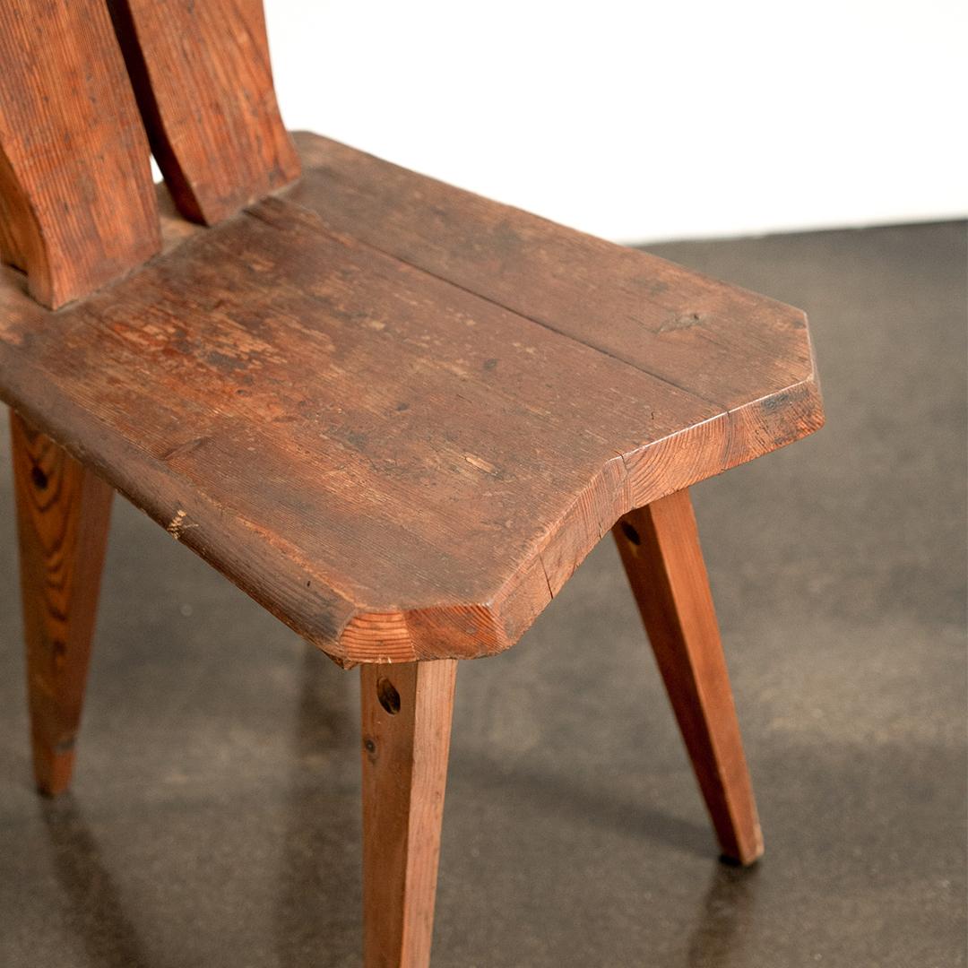 Beistellstuhl im Stil von Christain Durupt und Charlotte Perriand (Französisch) im Angebot