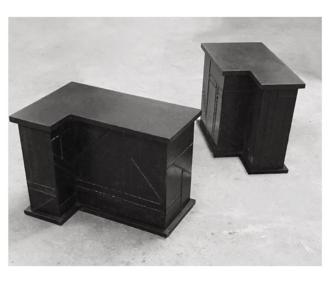 Table d'appoint/table basse Valley Modern Géométrique faite à la main en acier noirci et ciré en vente 2