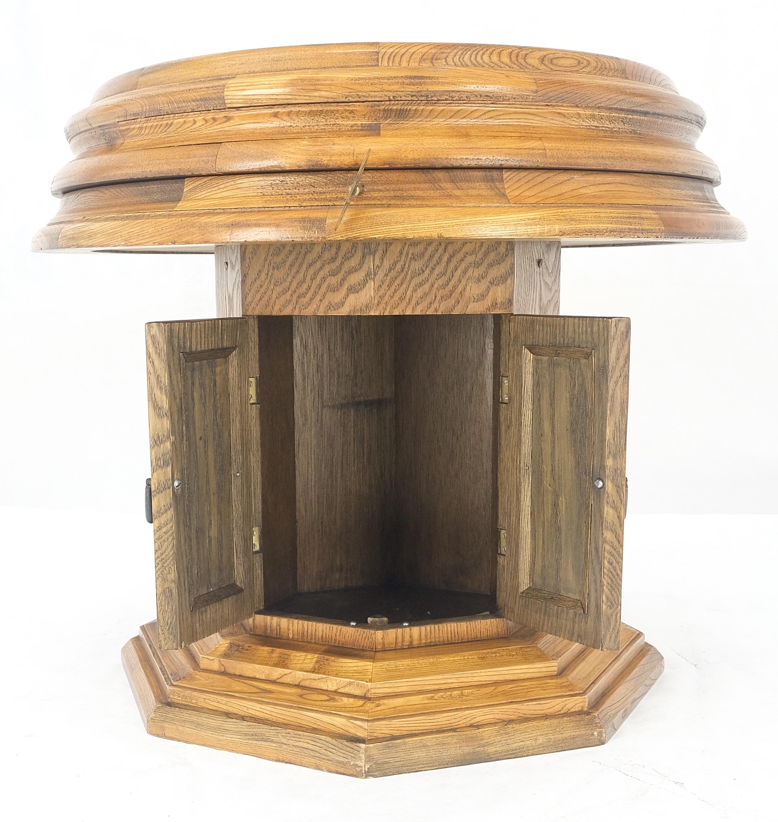 Mid-Century Modern Side Coffee Table w/ a Working Street Wall Clock Top Storage Compartment Base For Sale