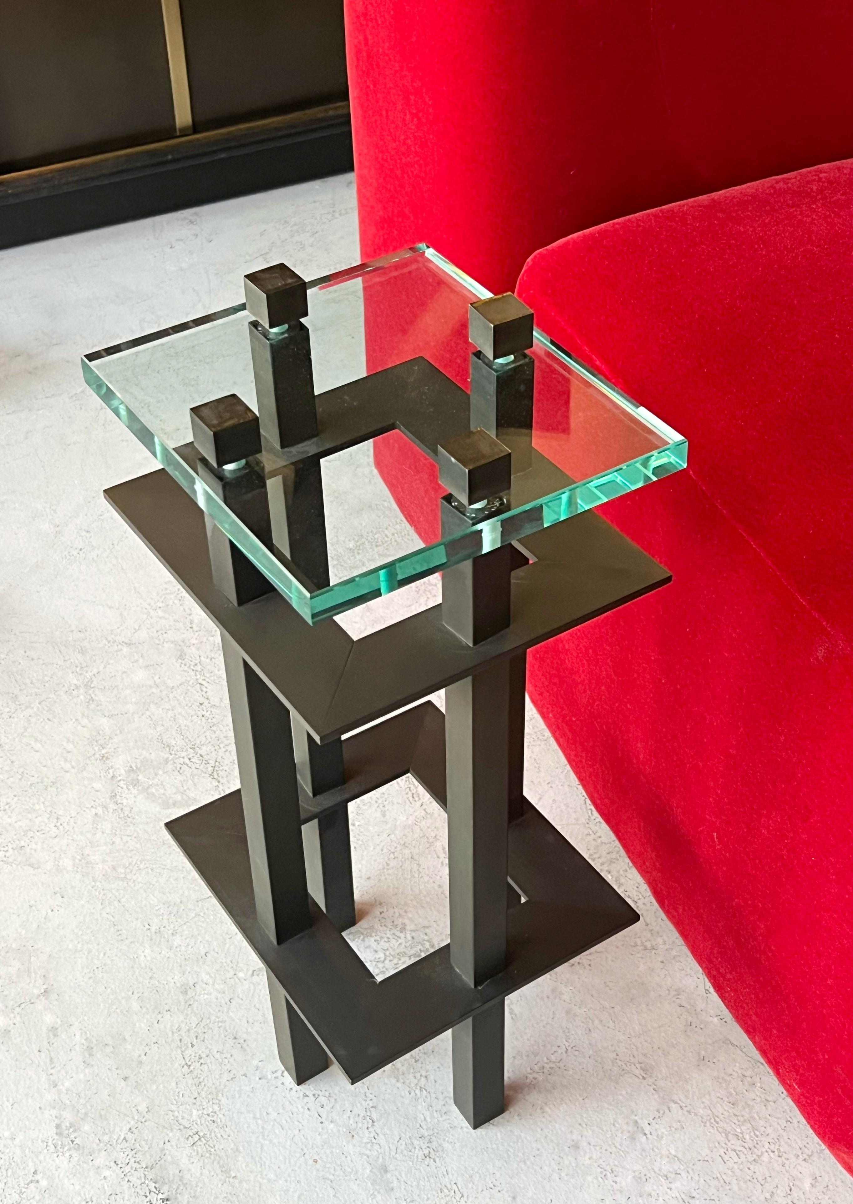 Bronze Table à boire en bronze et verre Minimalist Modern en vente