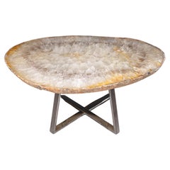 Table d'appoint ou de centre, agate brésilienne avec base en métal nickelé