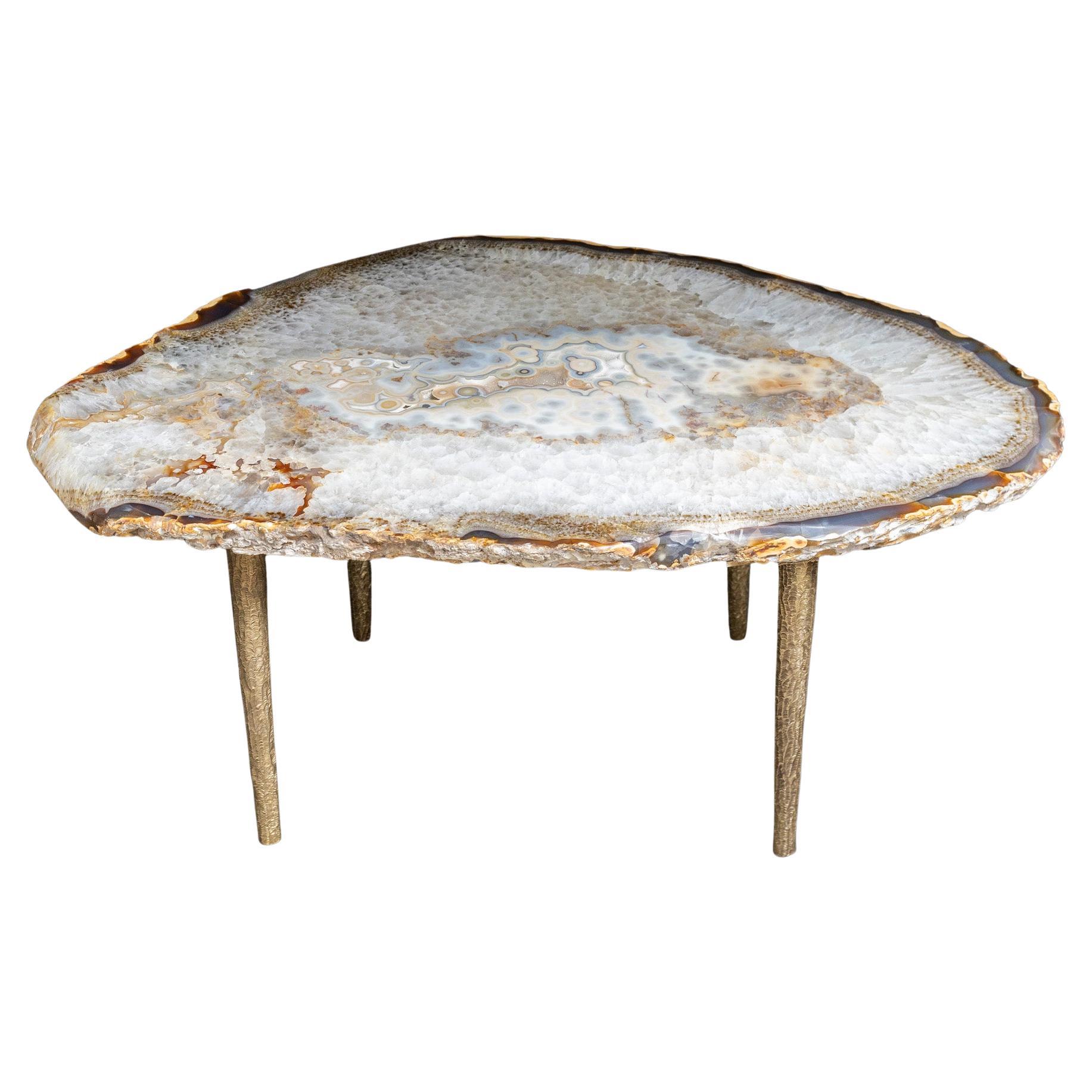 Table d'appoint ou de centre en agate brésilienne avec base en bronze massif