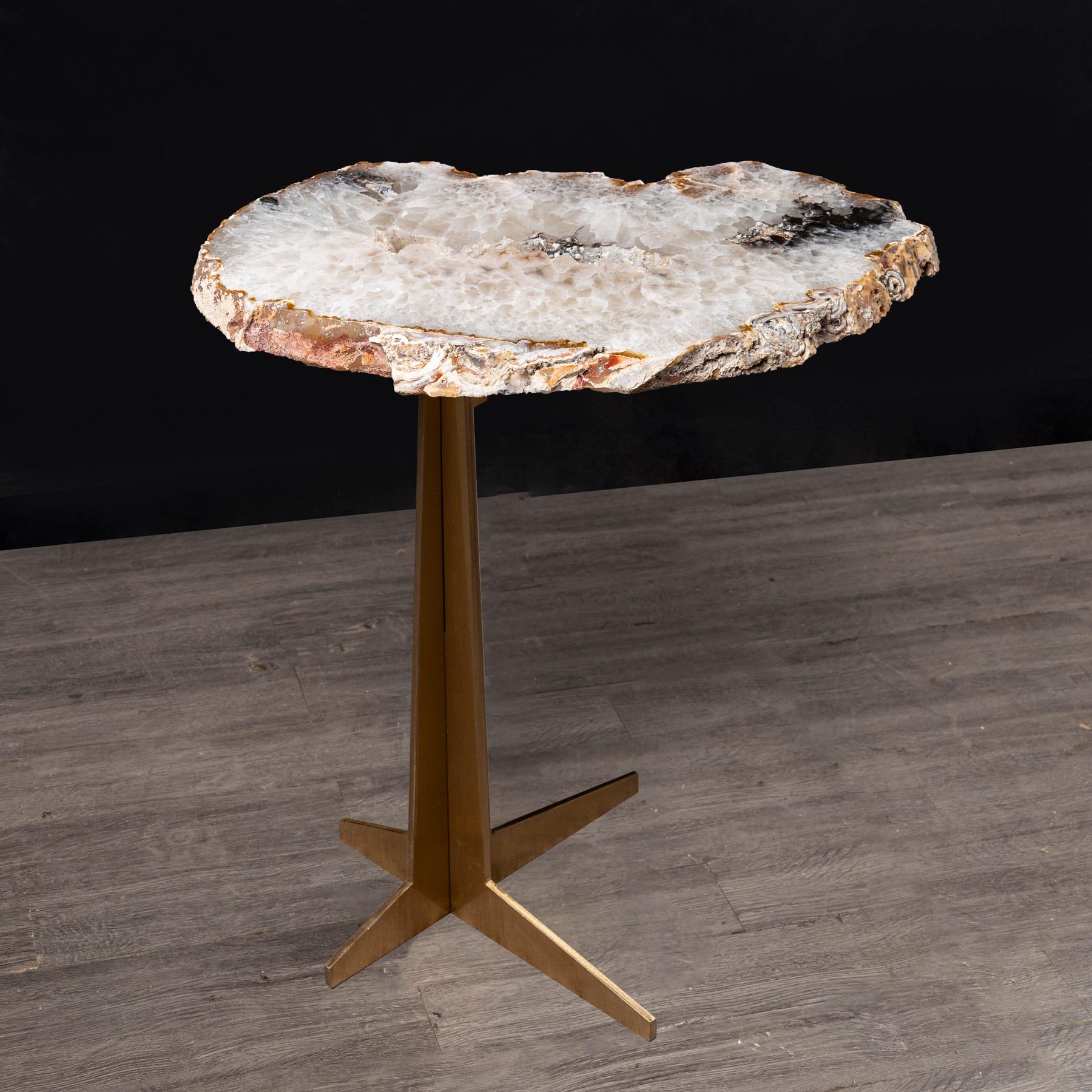 Organic Modern Side or Cocktail Table, Brazilian Agate with Gold Color Metal Base For Sale