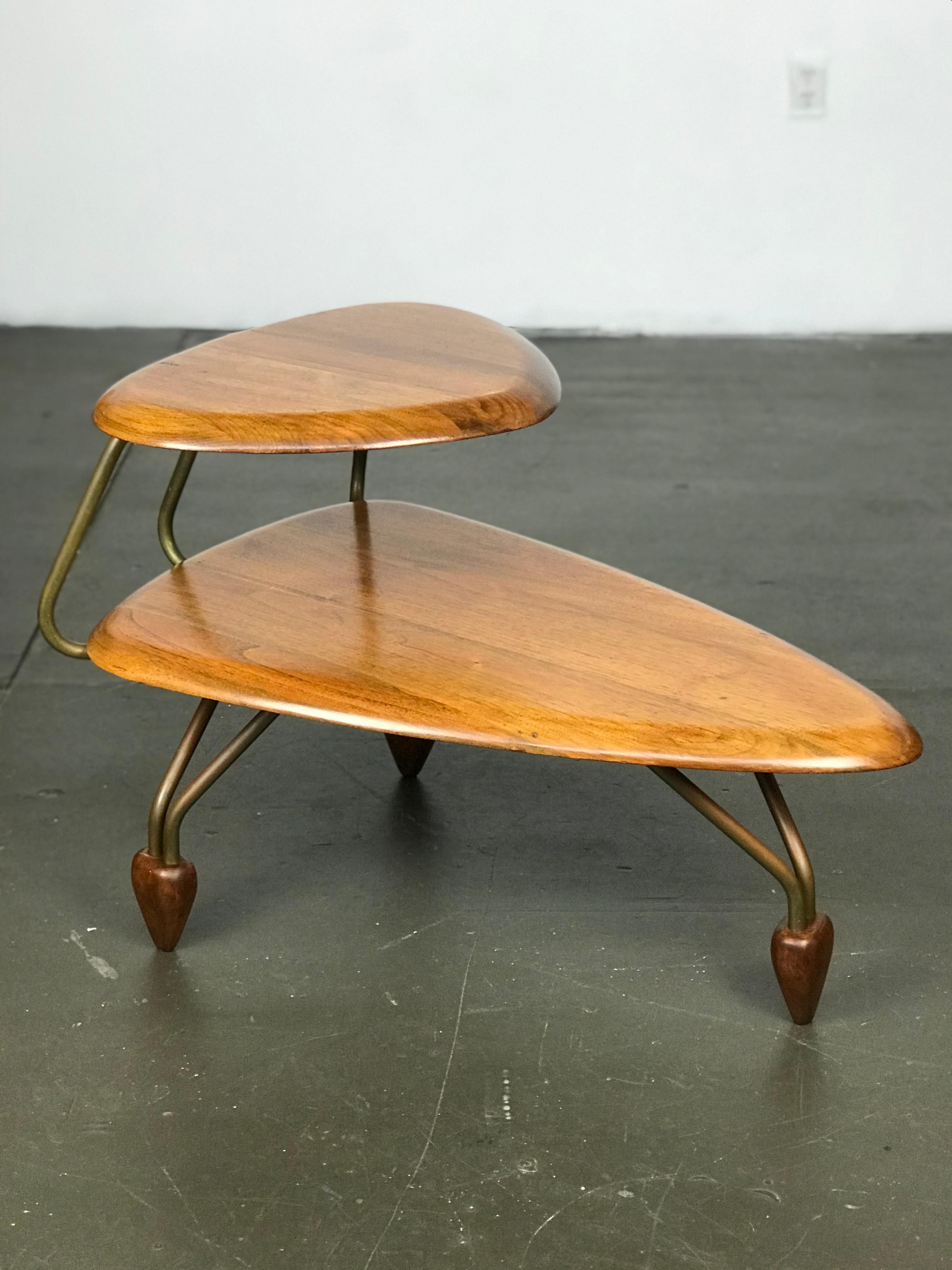 Mid Century Modern Side Step Table in Walnut and Brass after John Keal In Good Condition In Framingham, MA