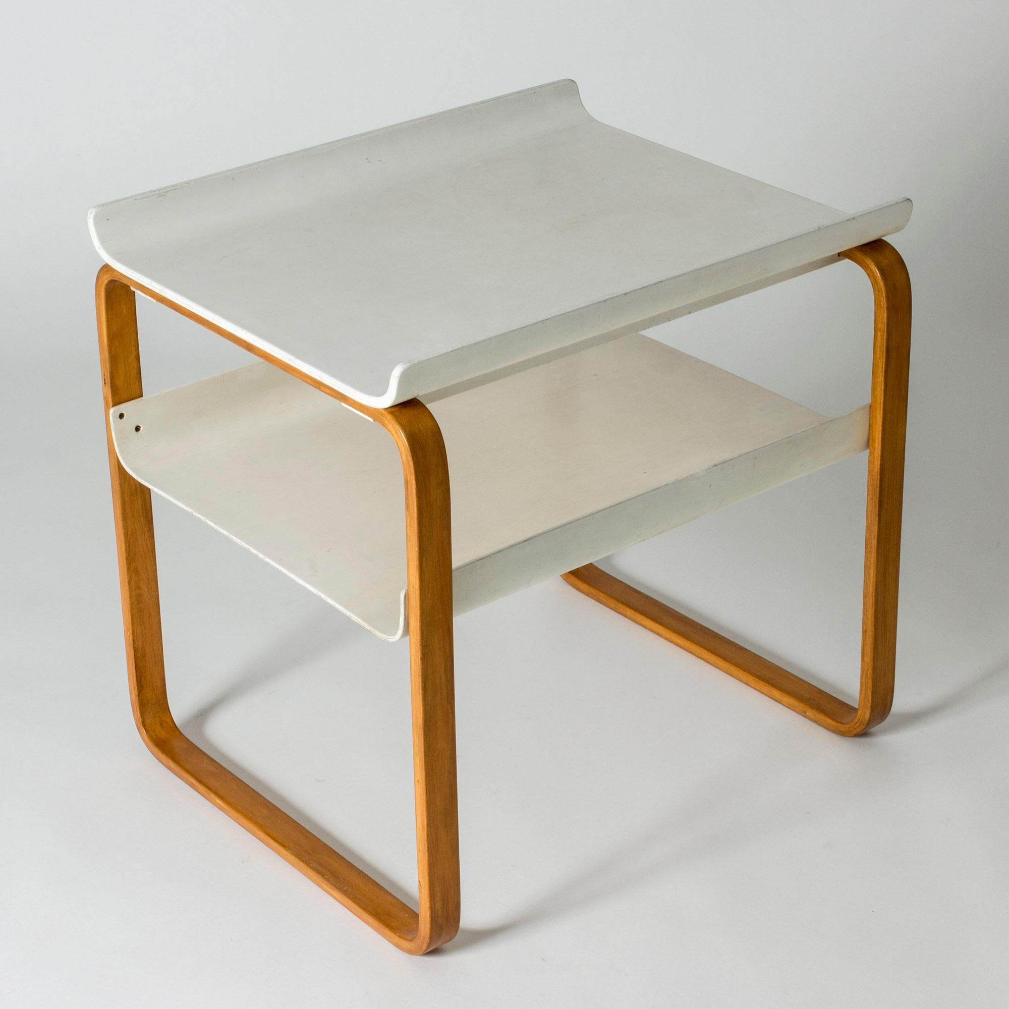Scandinavian Modern Side Table 915 by Alvar Aalto for Artek, Finland, 1950s