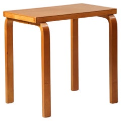 Table d'appoint, Alvar Aalto, Oy Huonekalu- ja Rakennustyötehdas Ab, années 1930 