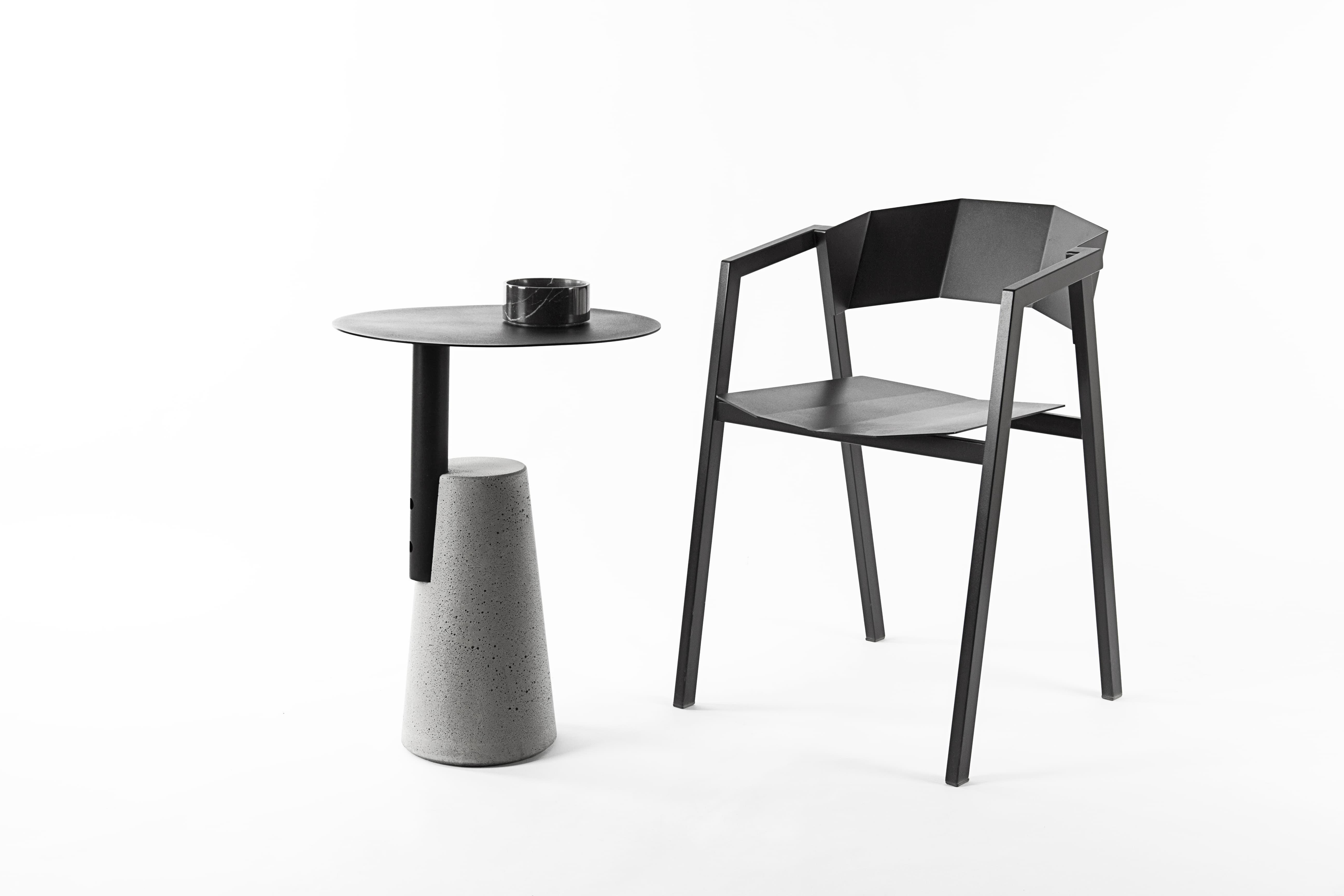 Table d'appoint 'Bai' en béton et en acier '+Couleurs' '+Dimensions' Neuf - En vente à Paris, FR
