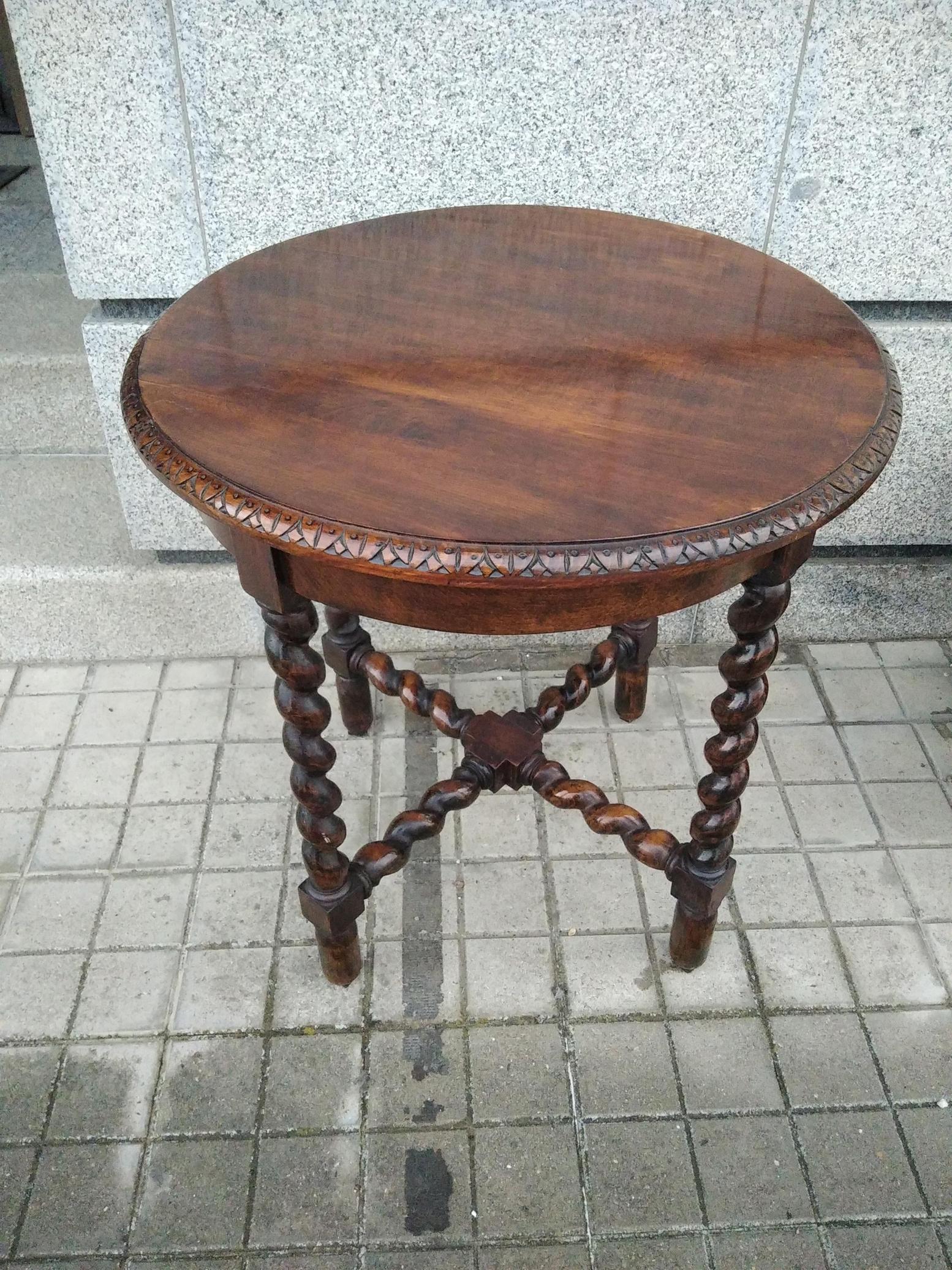                                *We have another one just like it. Consult

Beautiful  Side or end table, In perfect condition. Very well cared for

Lovely Round side table features barley twist legs, 19th Century

This table is raised on a base