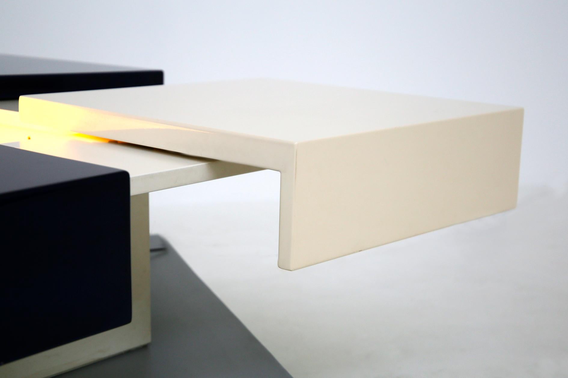Side Table by Cesare Augusto Nava in White and Blue Lacquered Wood, Certificate In Good Condition In Milano, IT