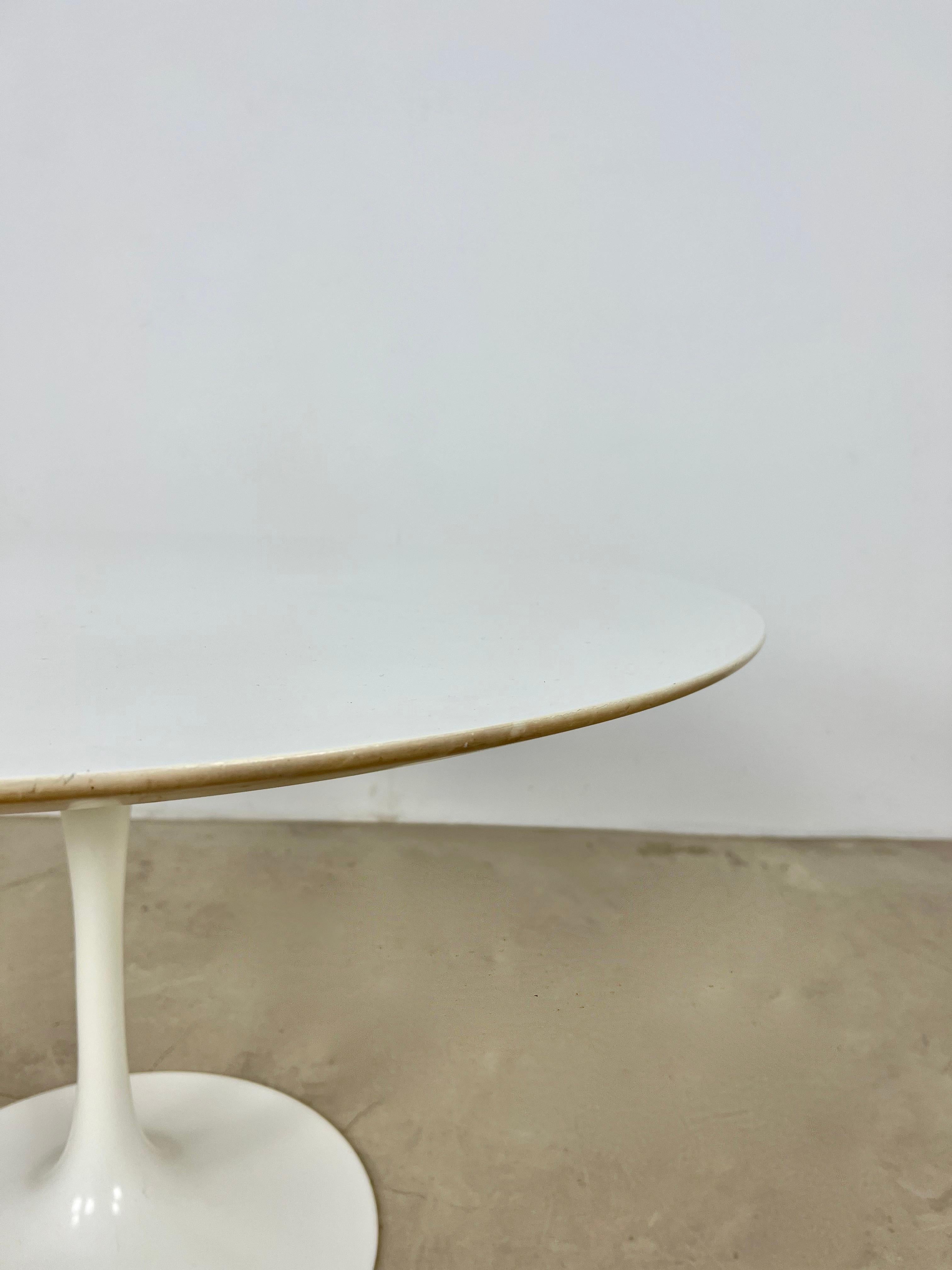 Italian Side Table by Eero Saarinen for Knoll International, 1960s For Sale