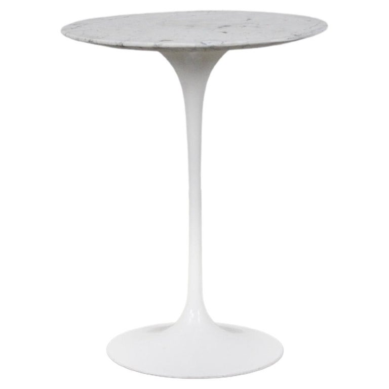Side Table by Eero Saarinen for Knoll International, 1960s For Sale