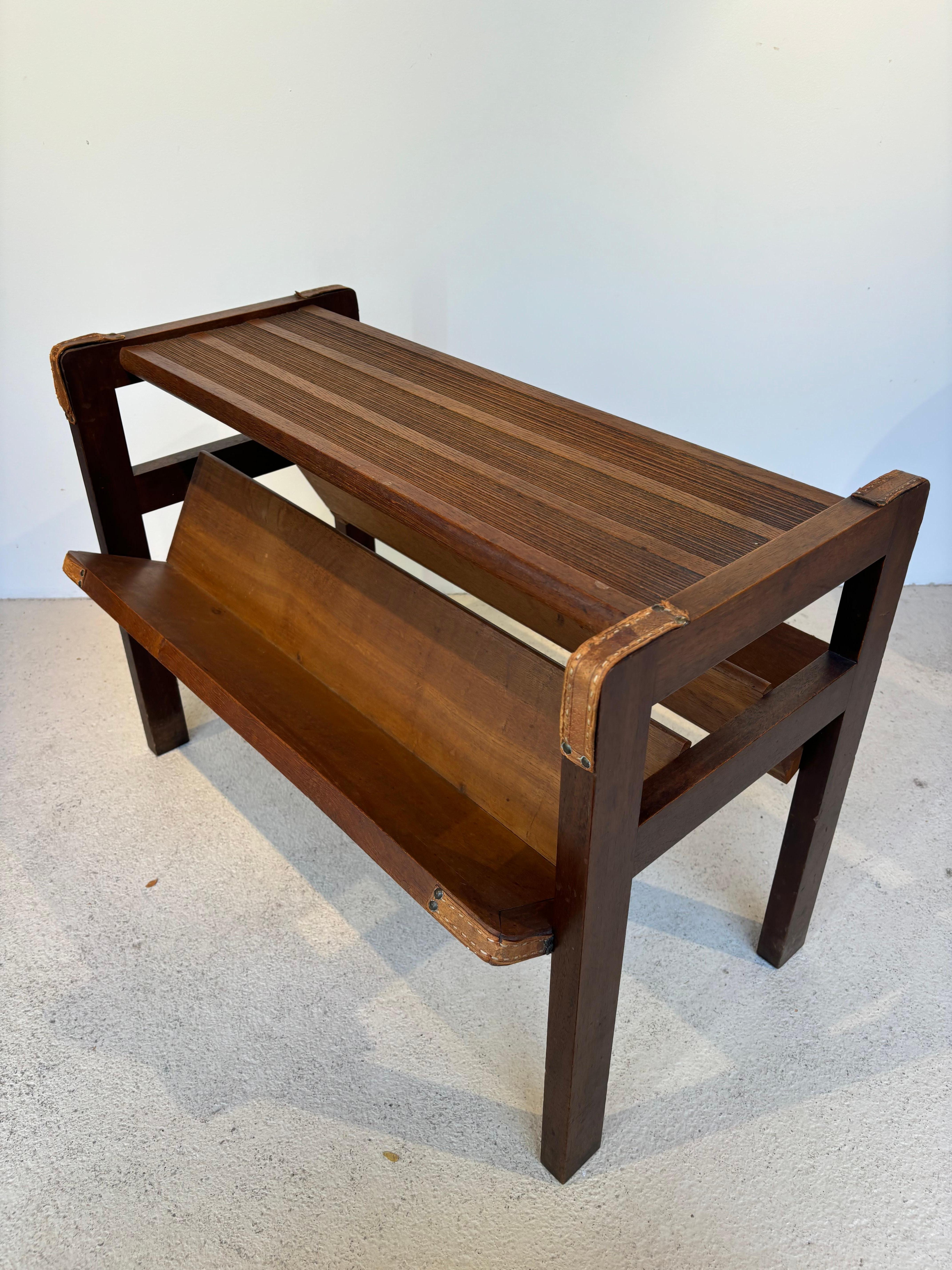 Mesa auxiliar de Jacques Adnet en venta 7