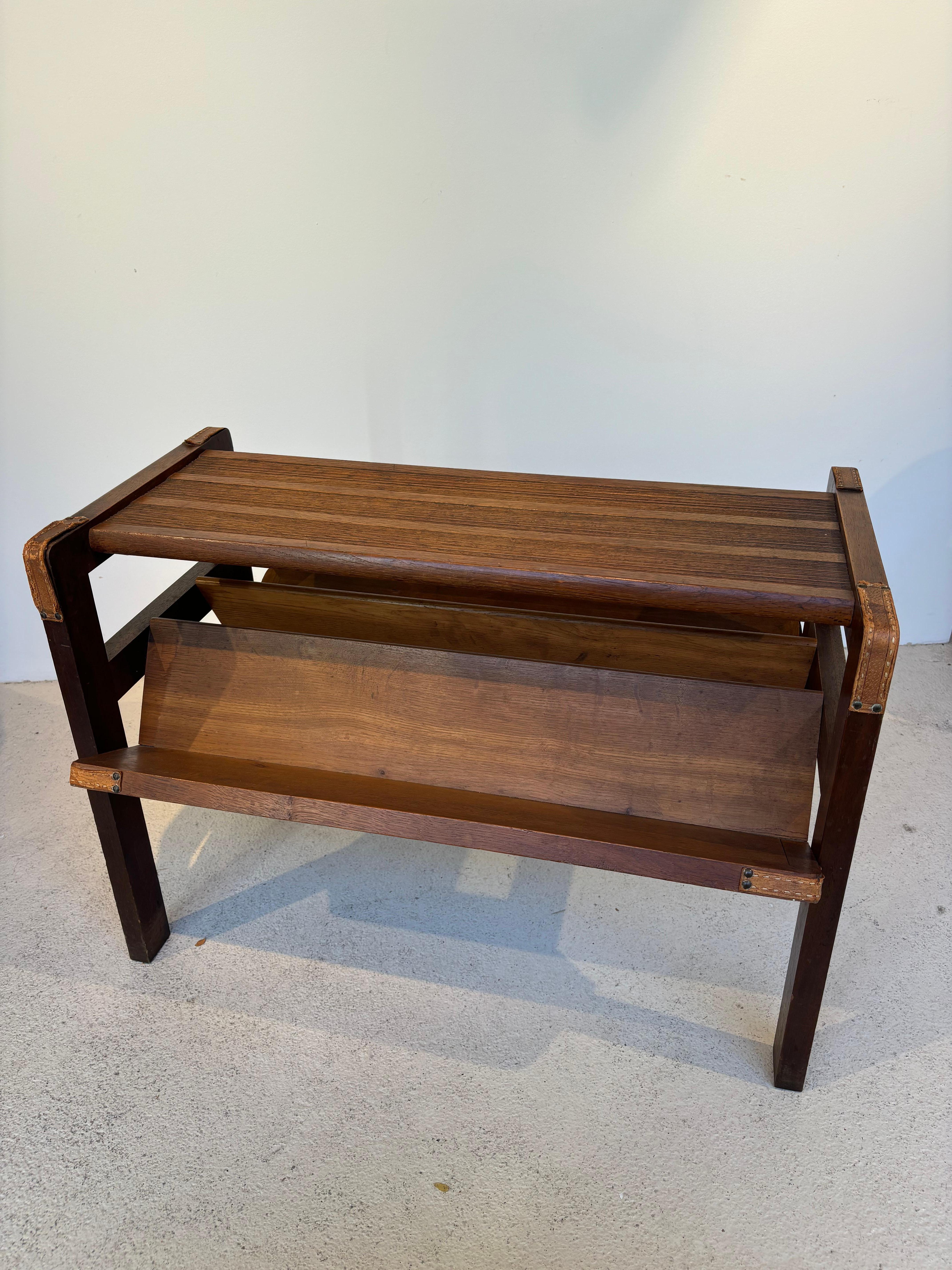 Mesa auxiliar de Jacques Adnet en venta 10