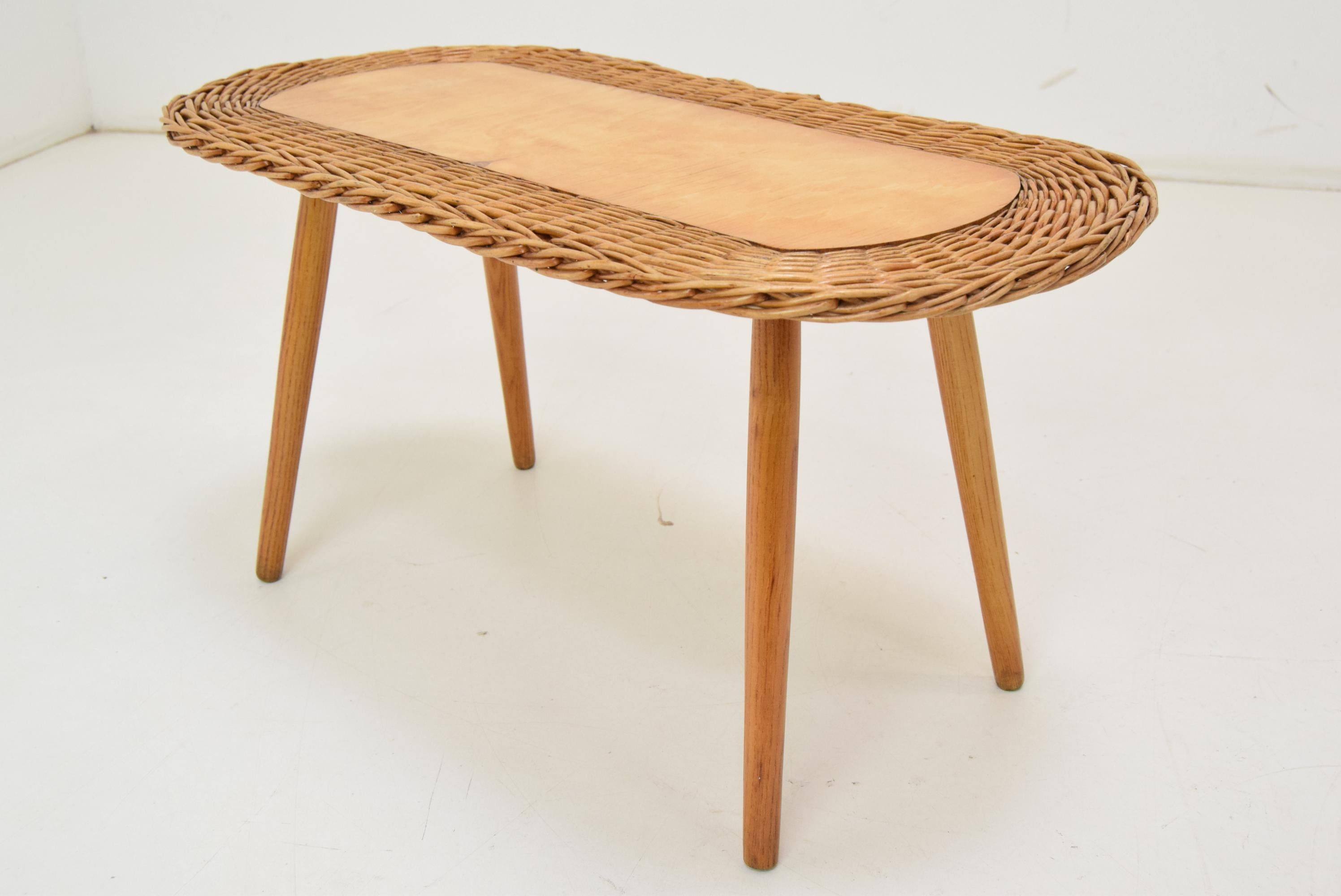 Rattan Side Table by Jan kalous for ULUV, 1970's.  For Sale