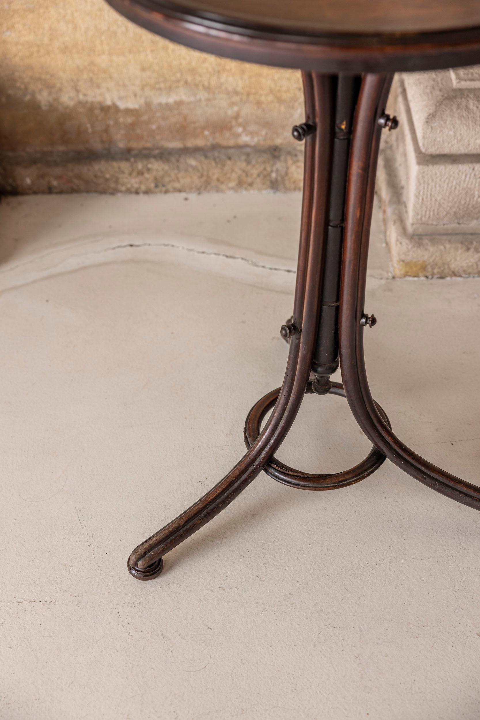 Side table by Josef Kohn , Austria 1930 In Good Condition For Sale In Piacenza, Italy