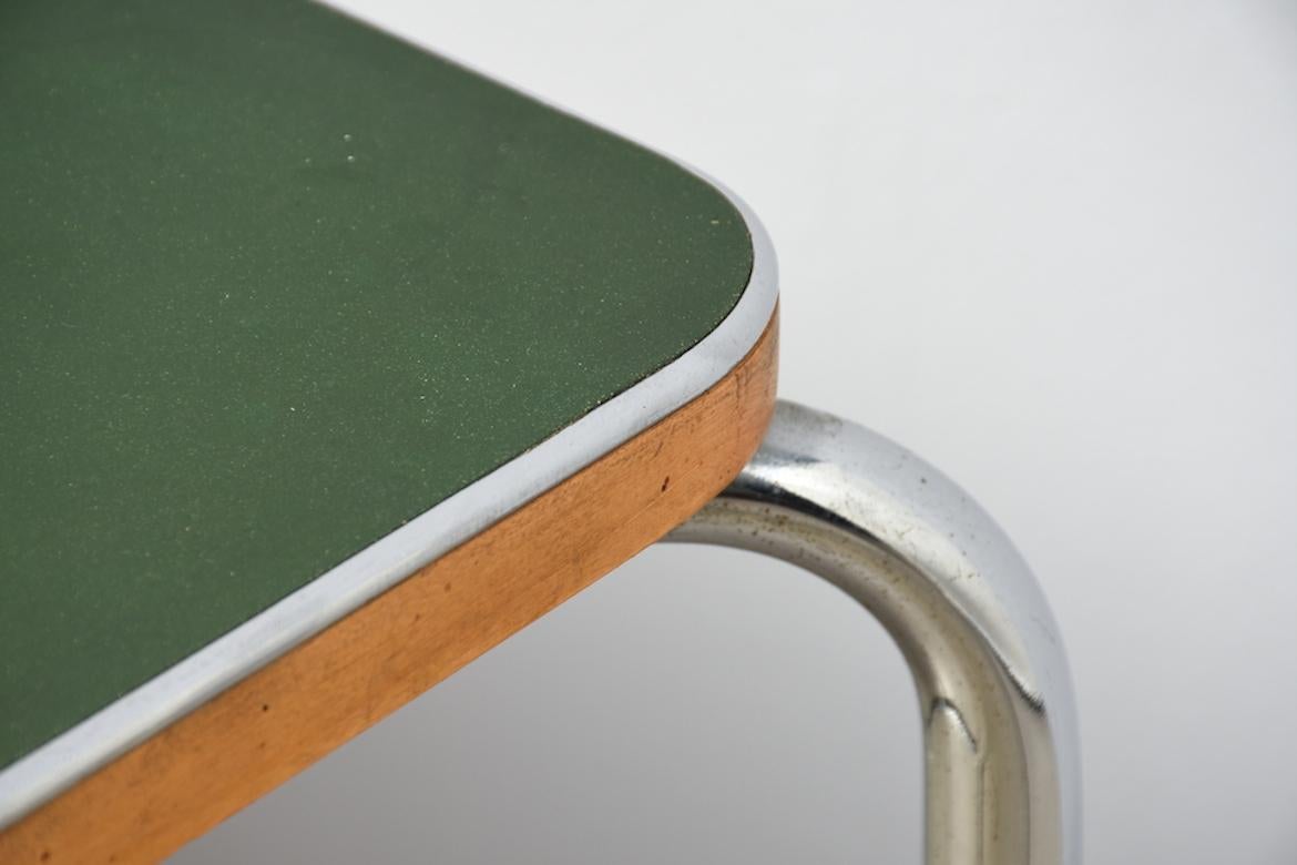 Bauhaus Side table by Marcel Breuer for Bigla 1930s green linoleum tubular steel For Sale
