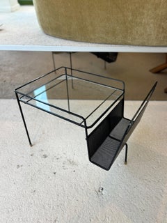 Table d'appoint de Mathieu Matégot