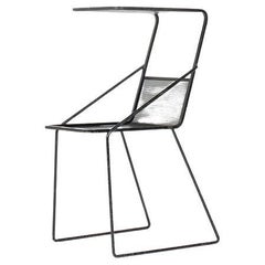 Table d'appoint Mathieu Mategot en métal perforé 1950