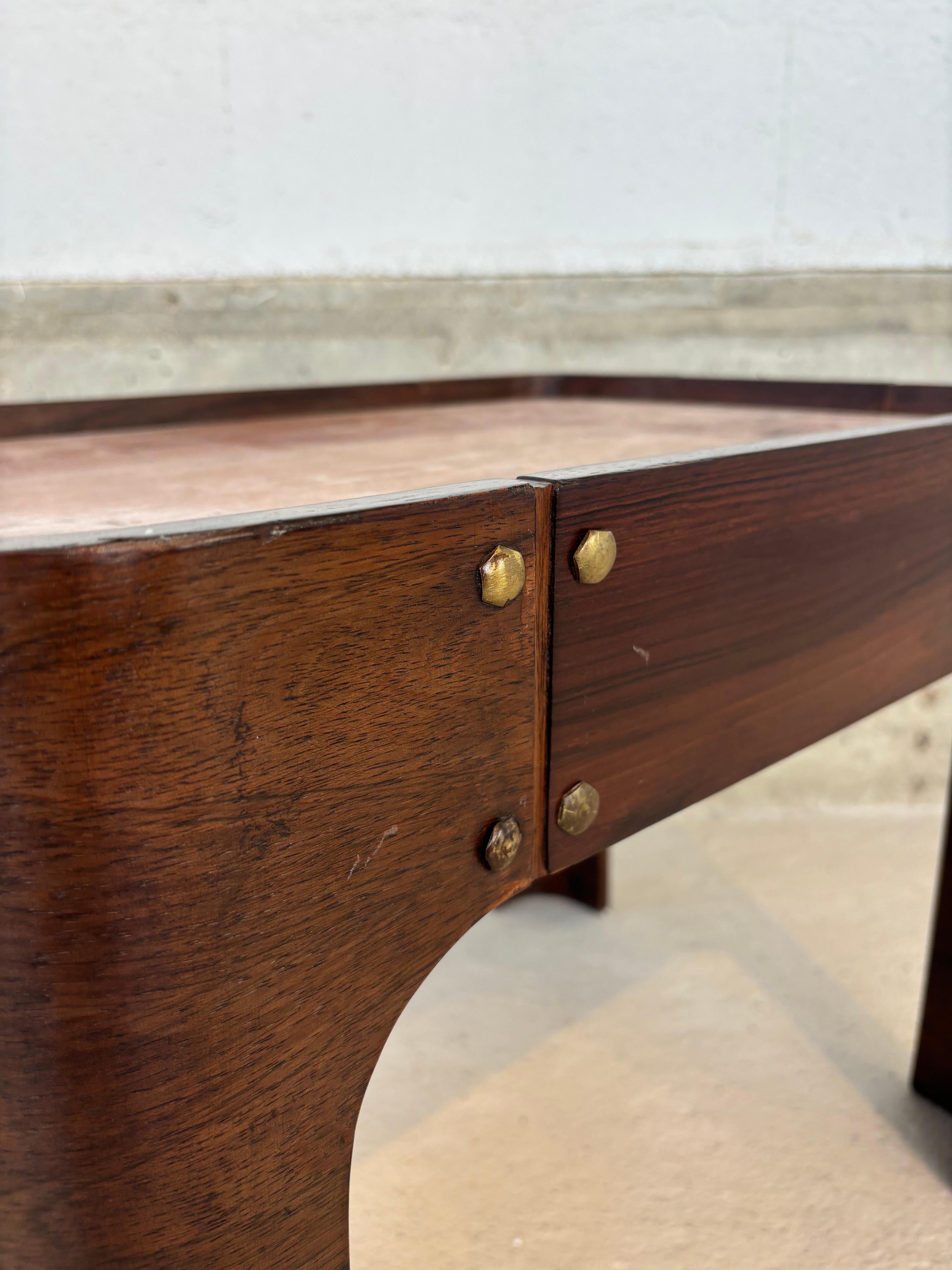 Side table by Novo Rumo In Good Condition For Sale In SAINT-OUEN-SUR-SEINE, FR