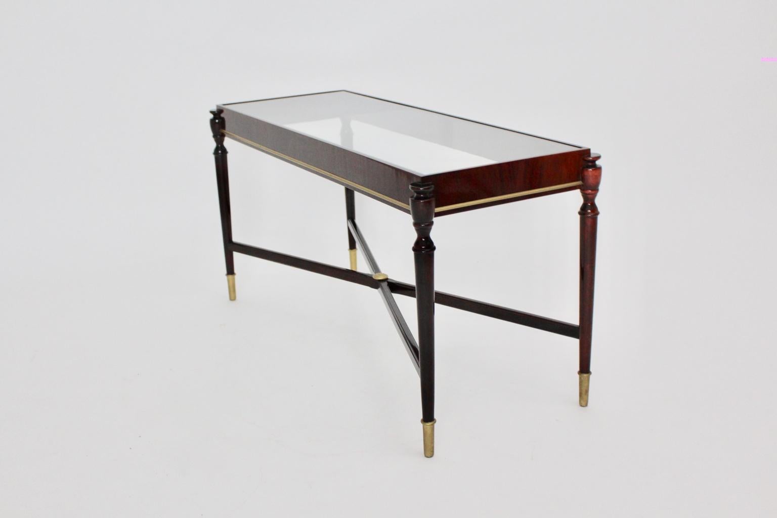 Mid-Century Modern Vintage Coffee Table Attributed to Paolo Buffa, Italy 1940s For Sale 7