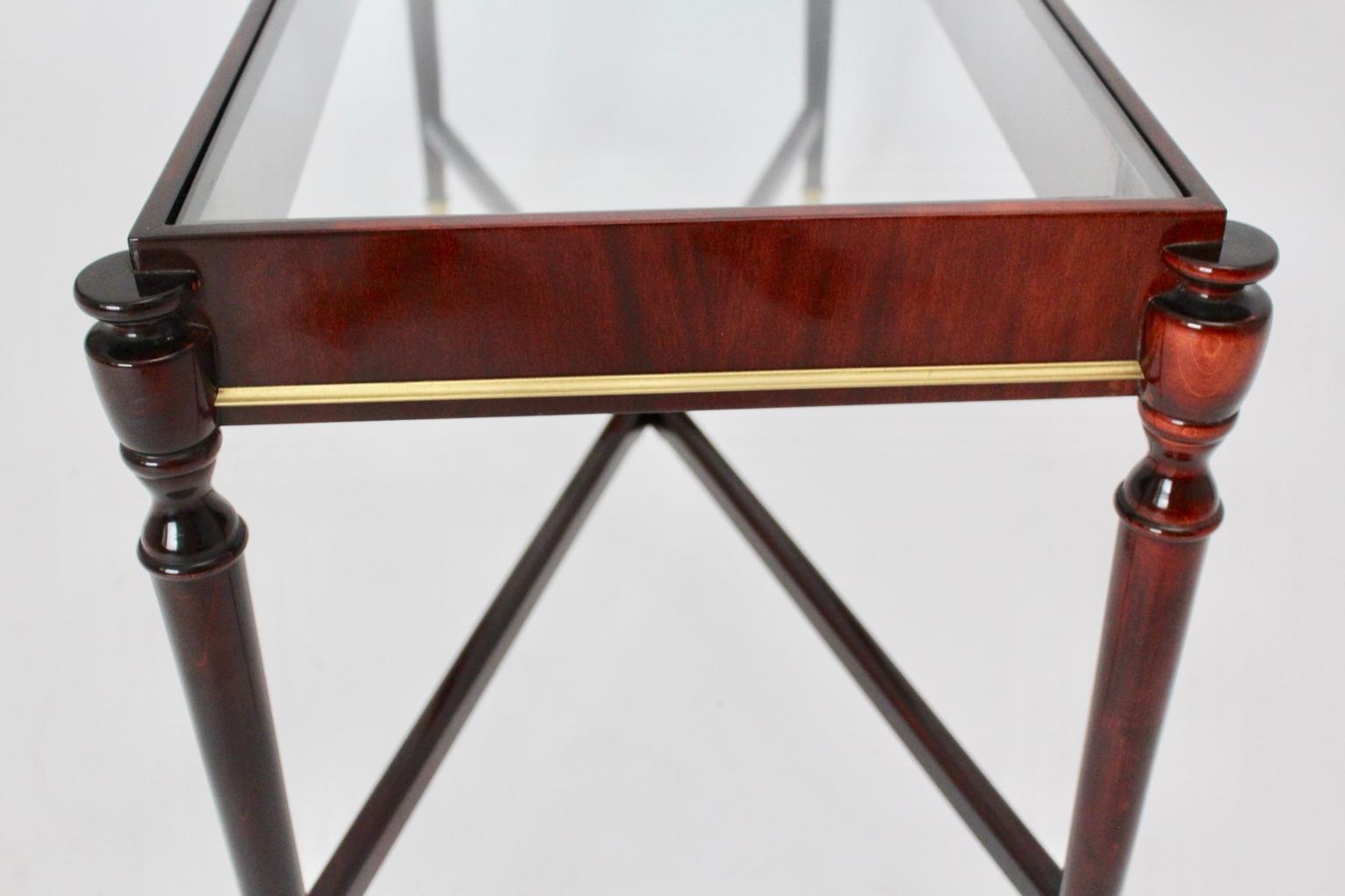 Mid-Century Modern Vintage Coffee Table Attributed to Paolo Buffa, Italy 1940s For Sale 8