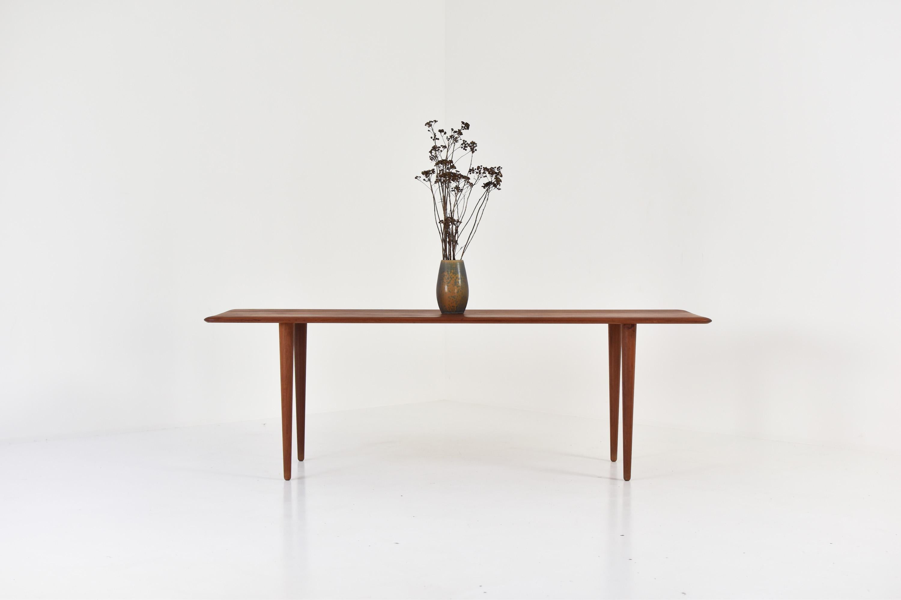 Mid-20th Century Side Table by Peter Hvidt & Orla Molgaard-Nielsen for France & Son, DK, 1960s