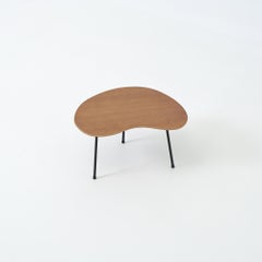 Mesa auxiliar de Pierre Guariche para Trefac / Meuro