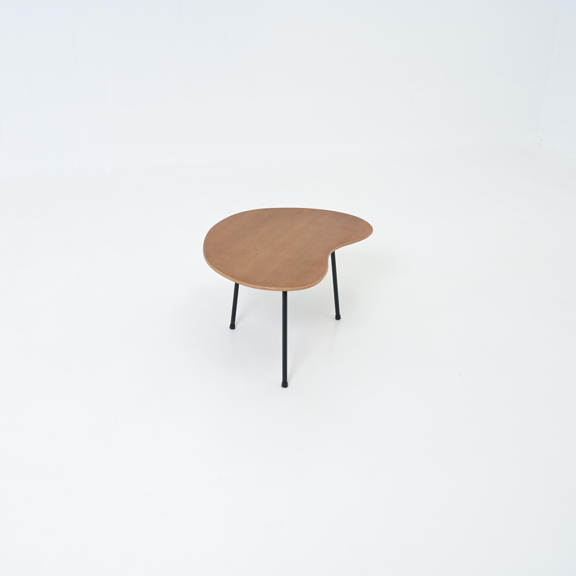 Dutch Side table by Pierre Guariche for Trefac / Meuro For Sale