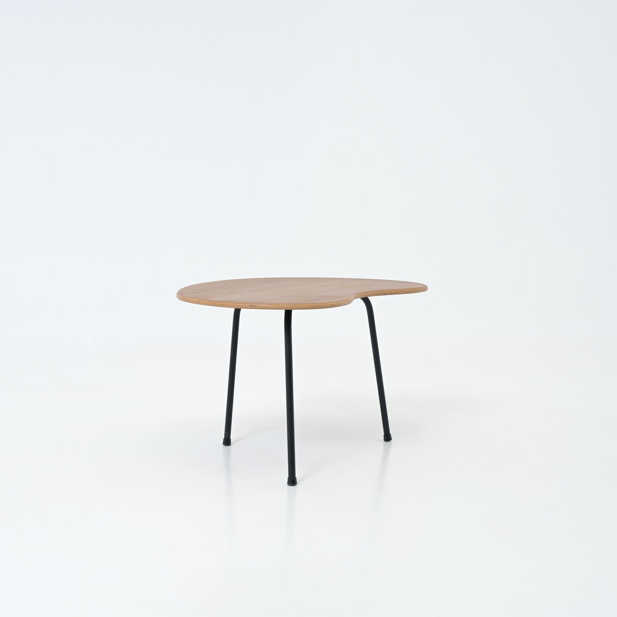 Side table by Pierre Guariche for Trefac / Meuro For Sale 2