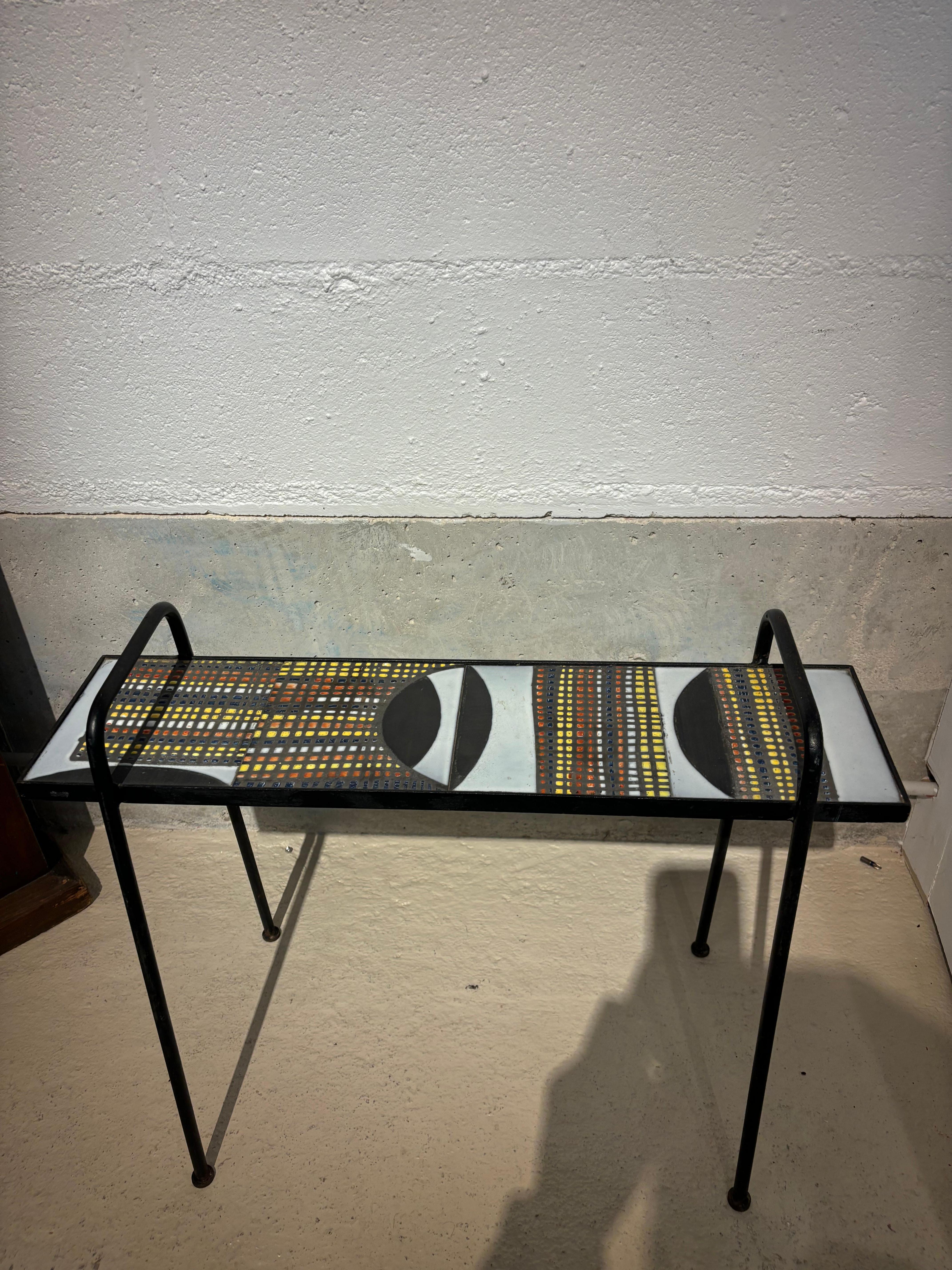 Milieu du XXe siècle Side table by Roger Capron en vente