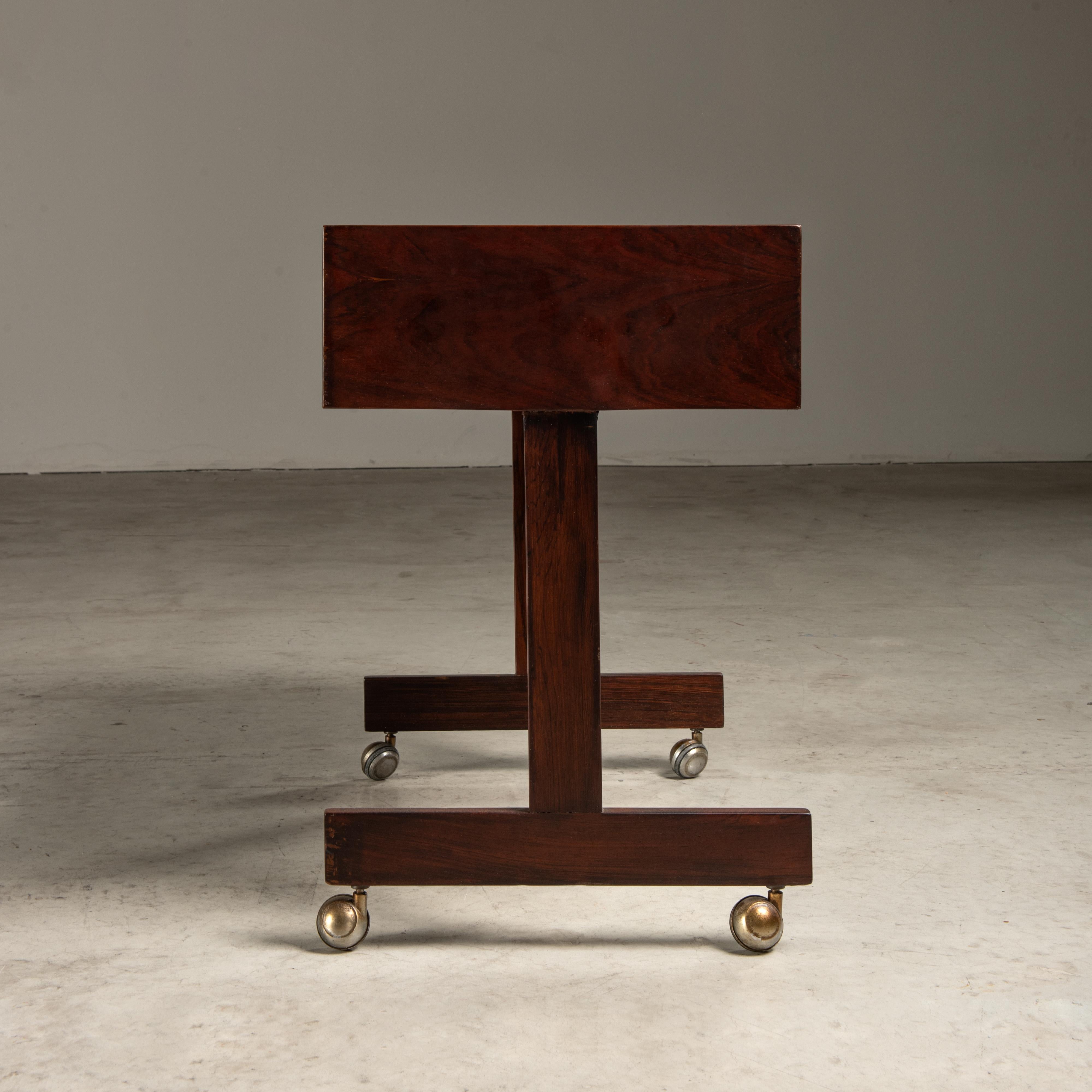20th Century Side Table, by Sergio Rodrigues, 20th Mid-Century Brazilian Design  For Sale