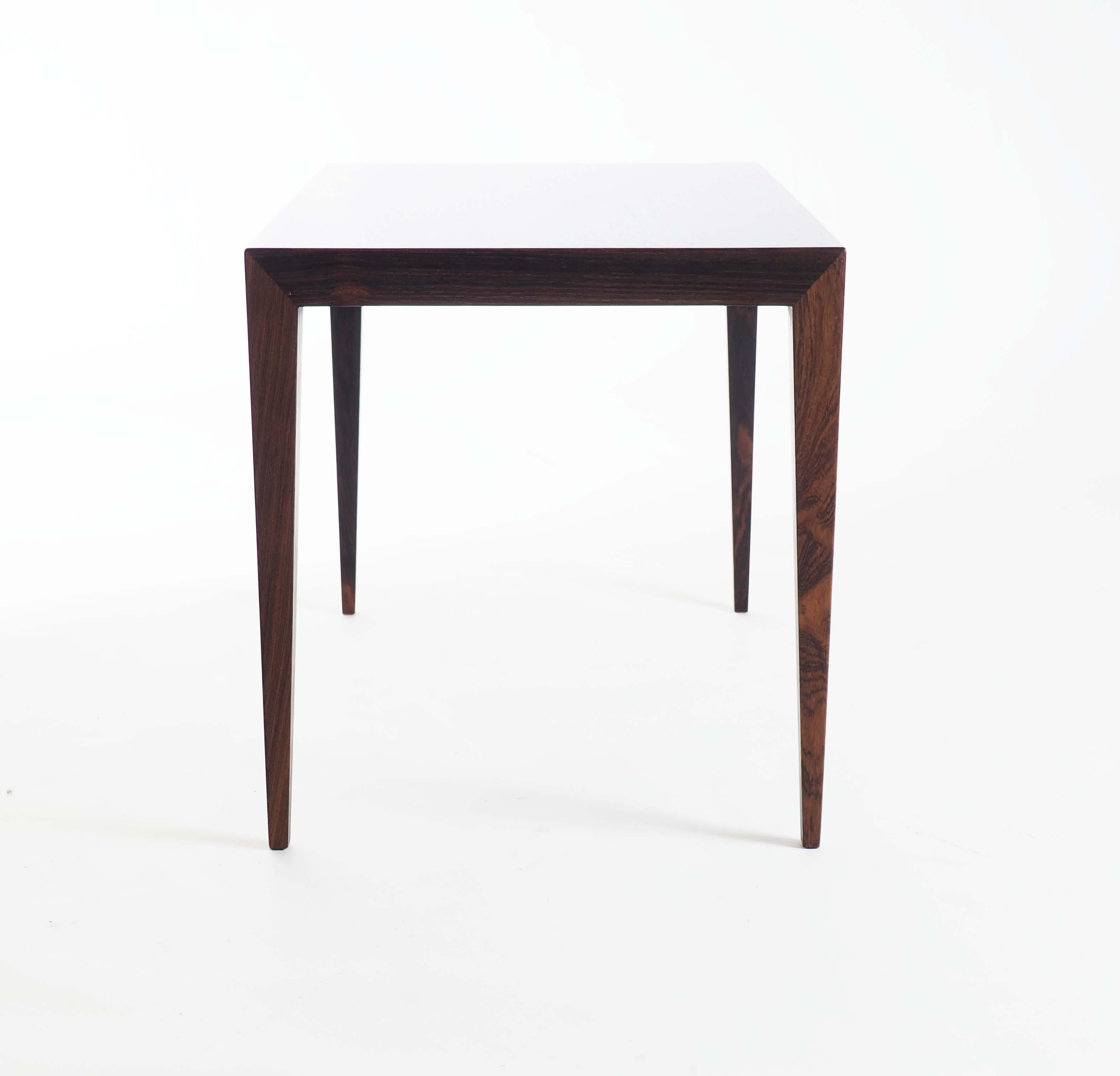 Scandinave moderne Table d'appoint Severin Hansen pour Haslev Mbelsnedkeri, Danemark en vente