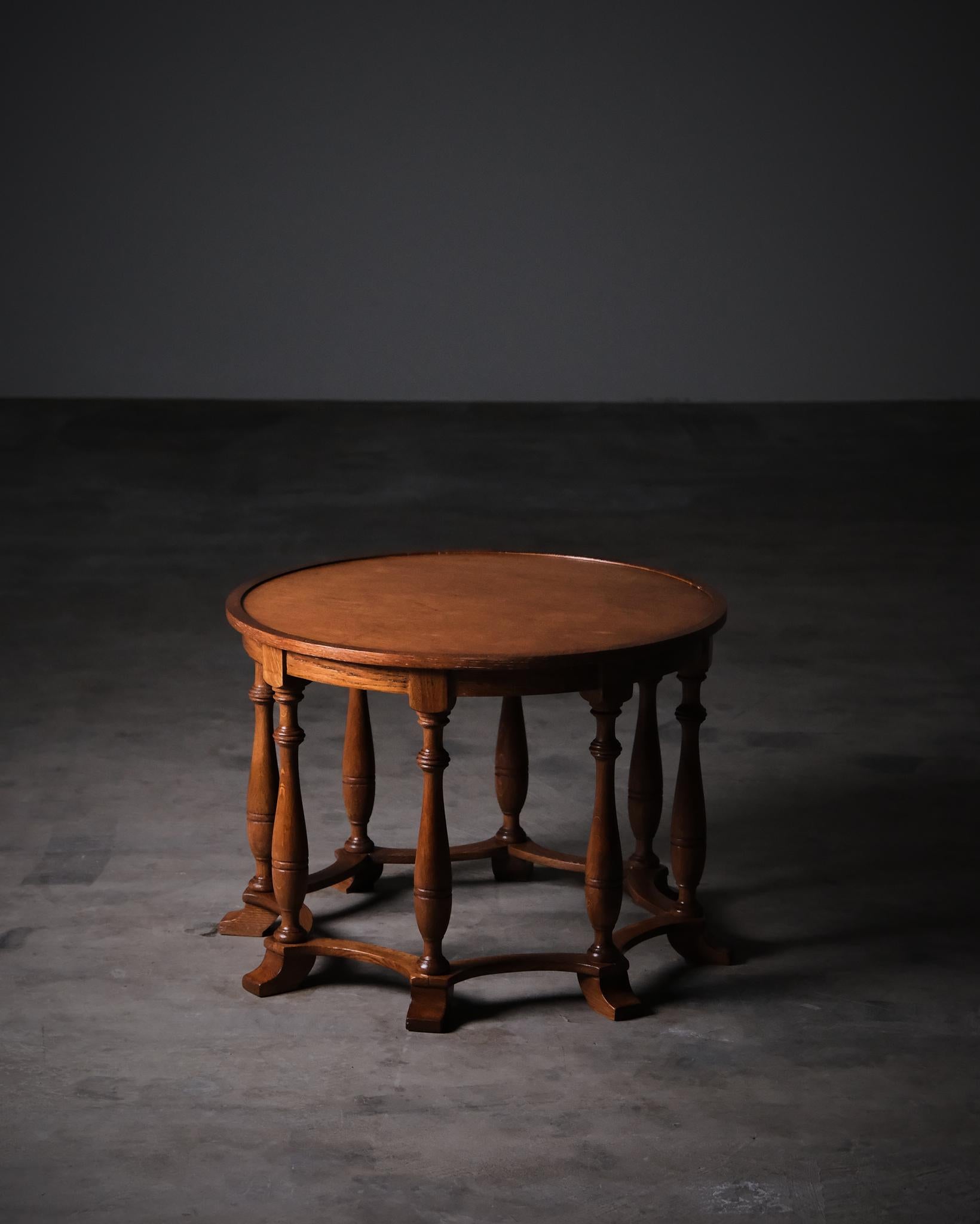 An elegant Swedish Grace table in dark-stained oak, designed for Nordiska Kompaniet during the 1930s.

Svend A. Thoresen, a Danish interior architect active in Stockholm, worked at NK throughout the 1930s and 40s, creating luxurious and highly