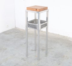 Table d'appoint par W. Luyckx pour Aluclair Belgique